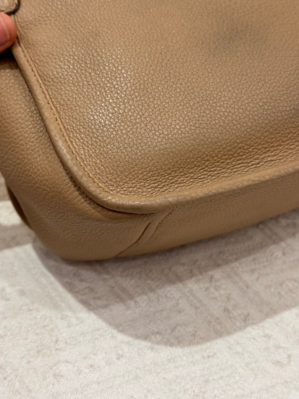 Prada Vitello Daino Cammeo