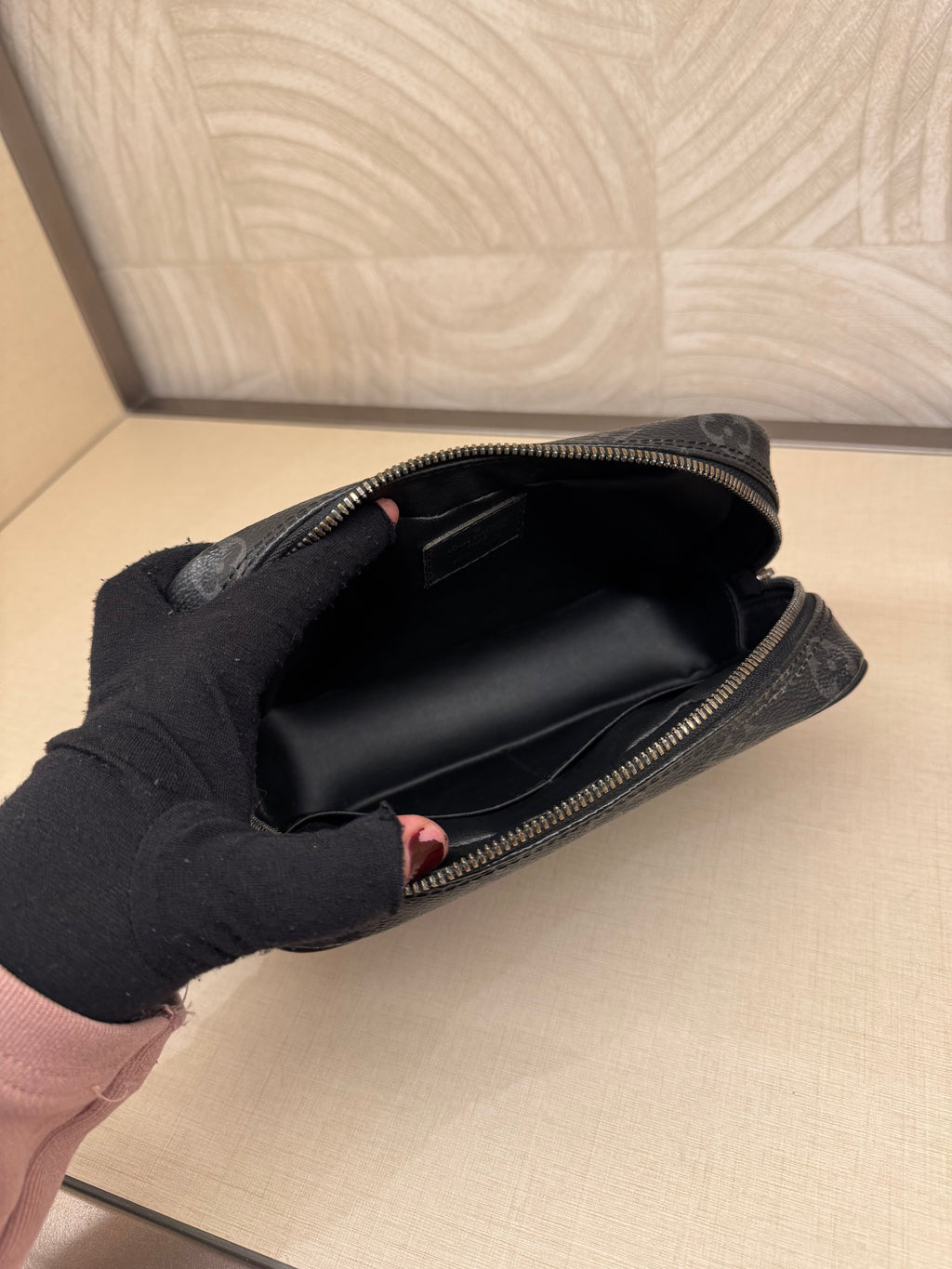Louis Vuitton Pouch Monogram Eclipse