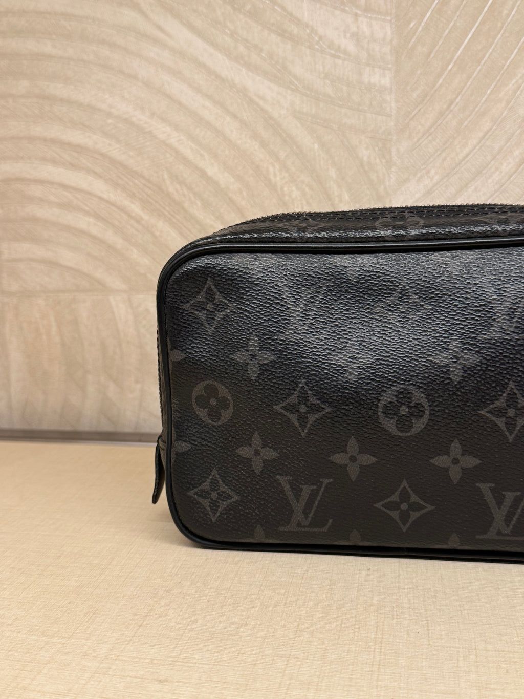 Louis Vuitton Pouch Monogram Eclipse