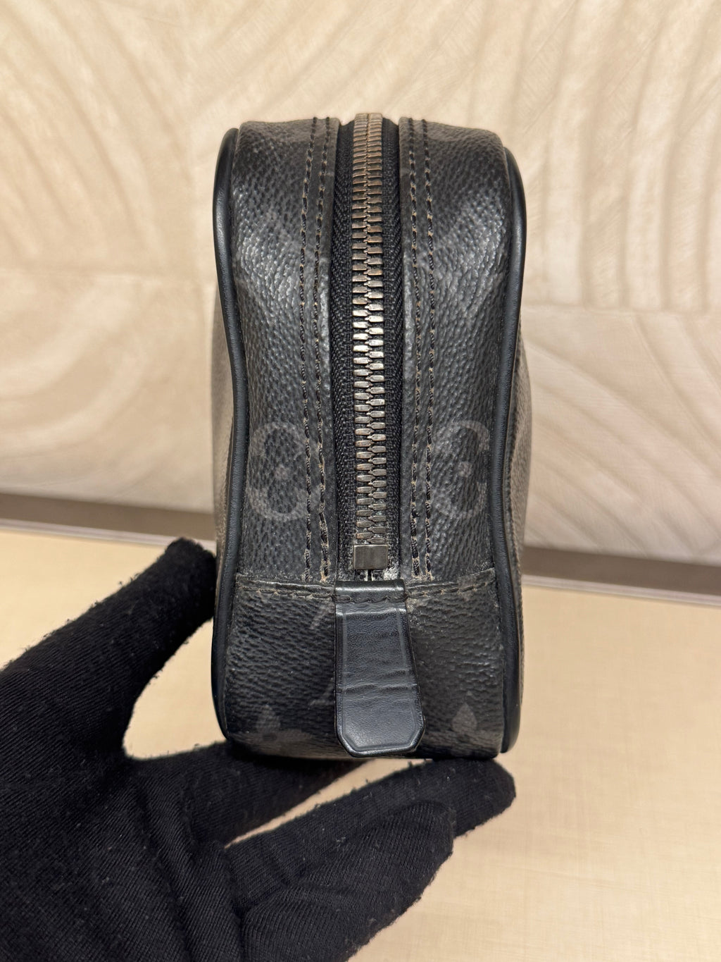 Louis Vuitton Pouch Monogram Eclipse