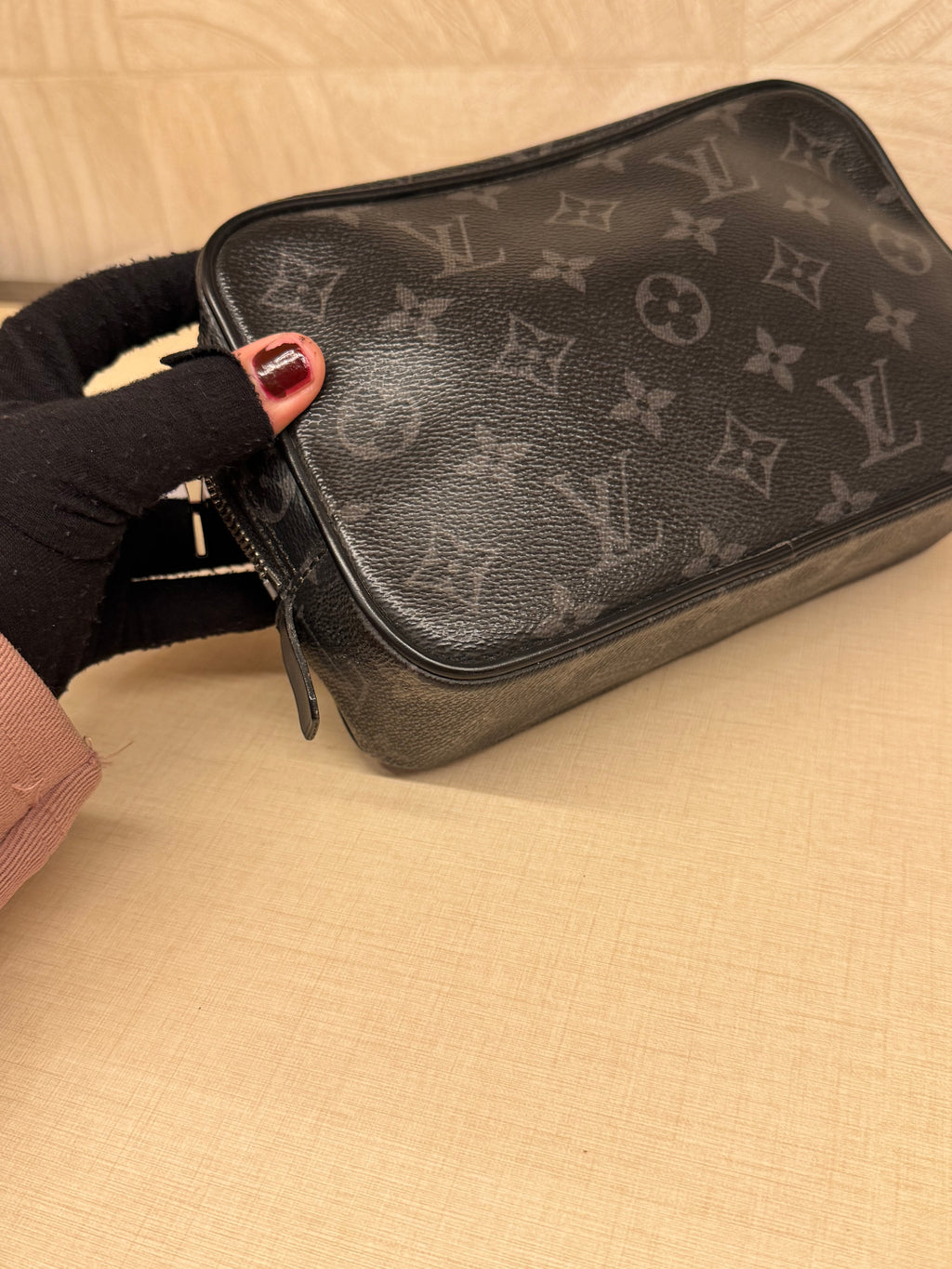 Louis Vuitton Pouch Monogram Eclipse