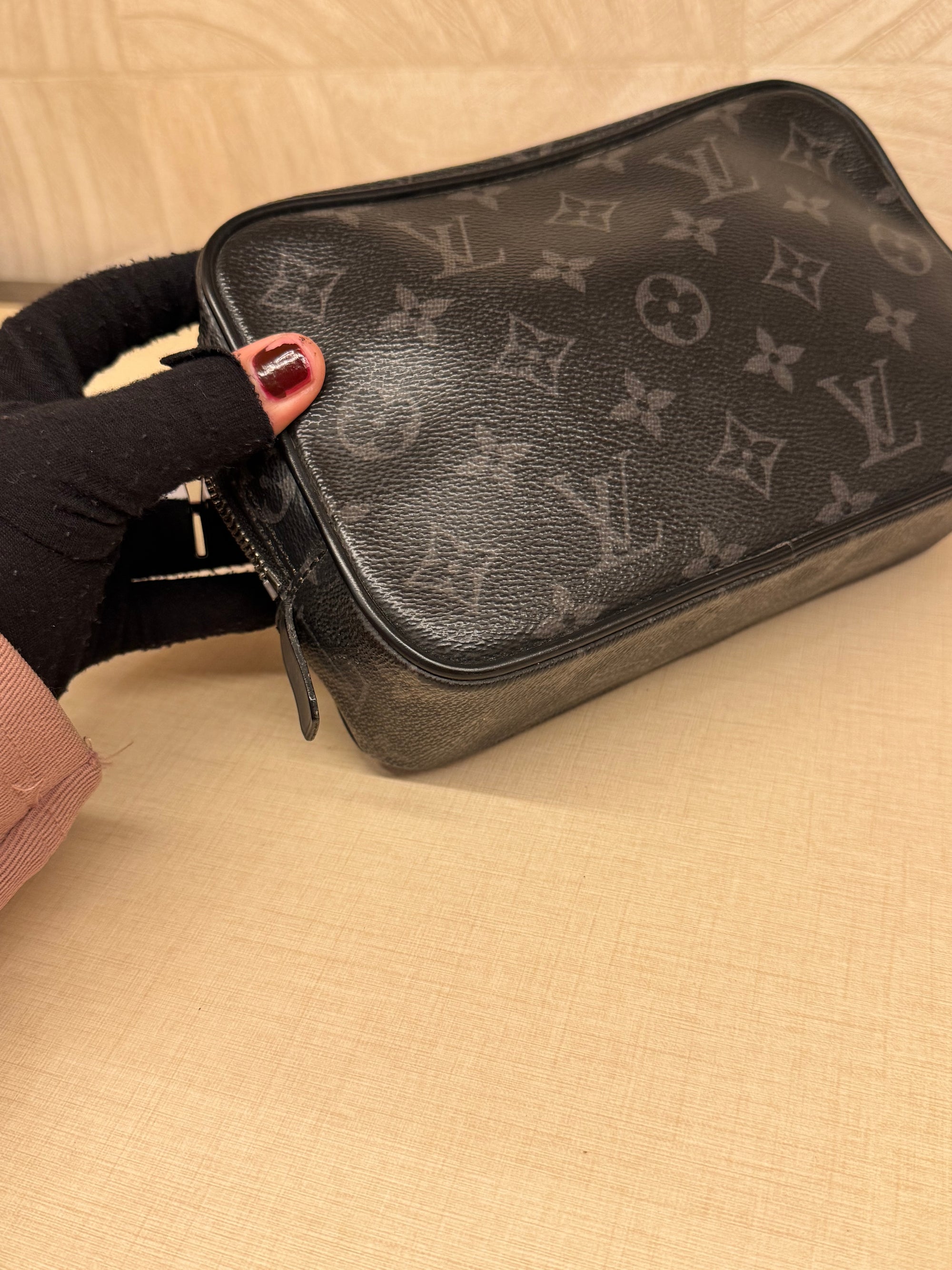 Louis Vuitton Pouch Monogram Eclipse