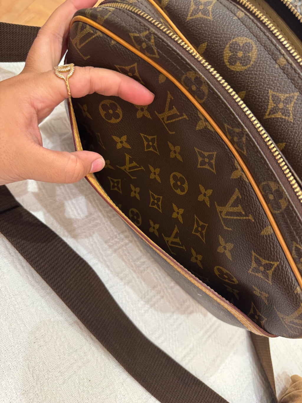 Louis Vuitton Reporter Monogram