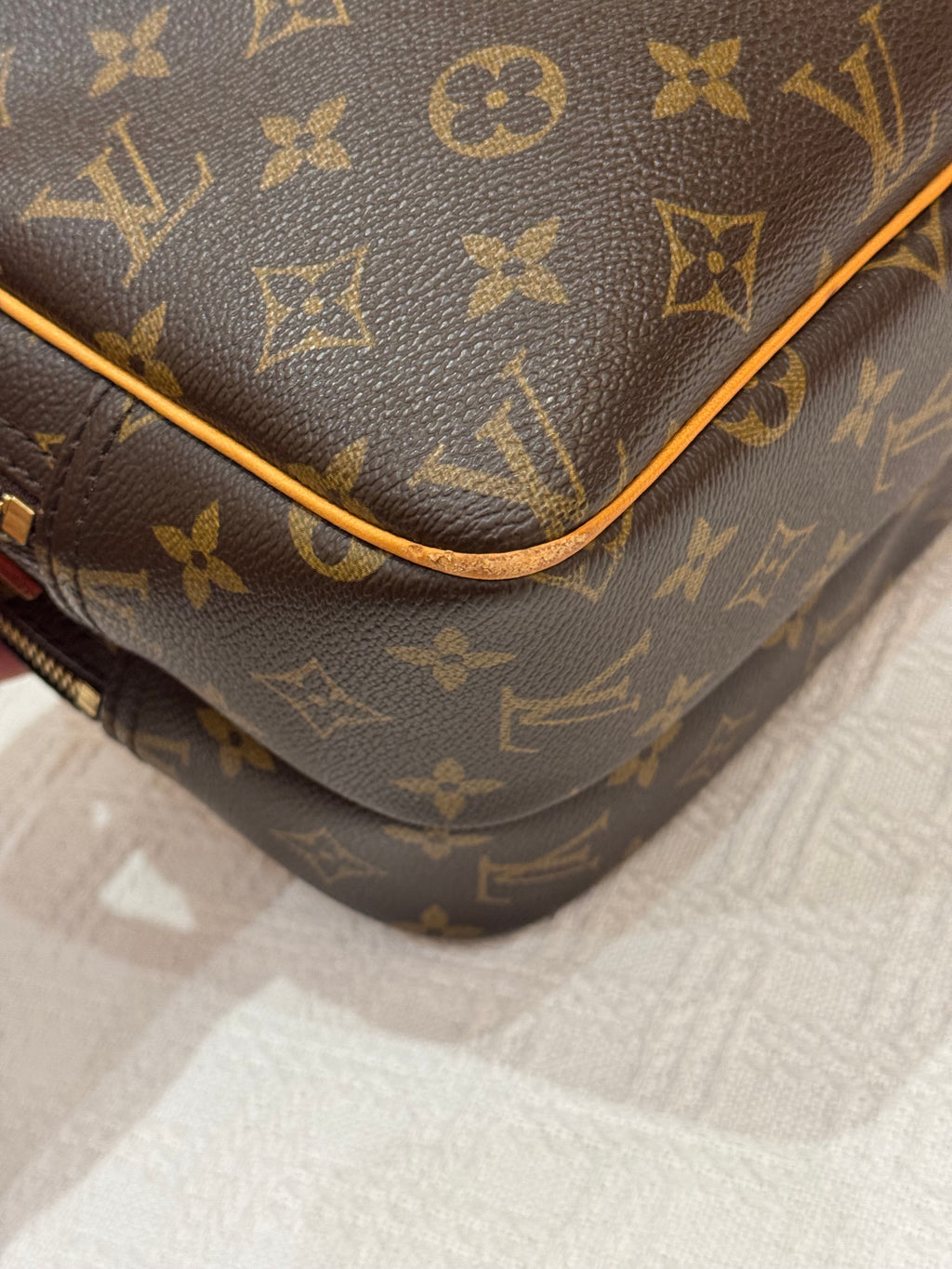 Louis Vuitton Reporter Monogram