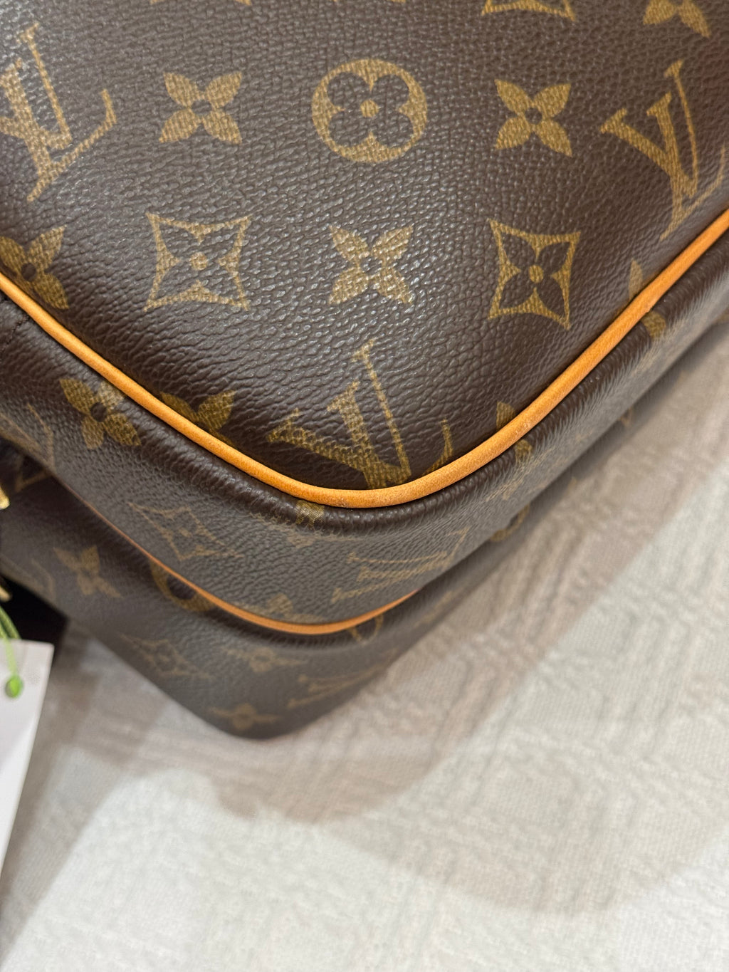 Louis Vuitton Reporter Monogram