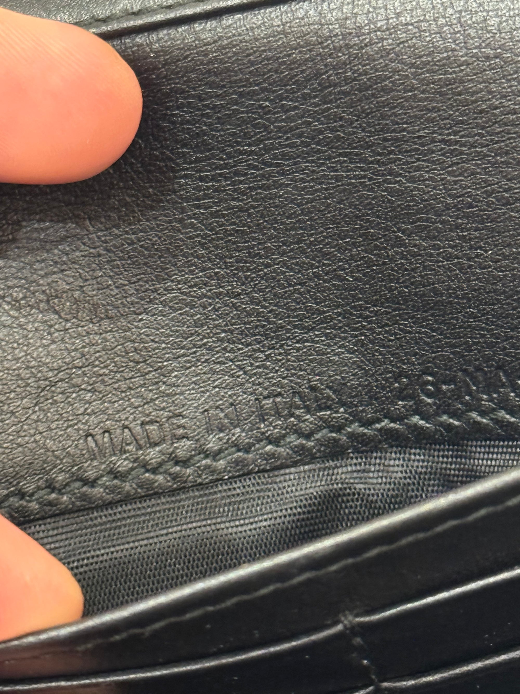 J'adior WOC Smooth Calfskin Black