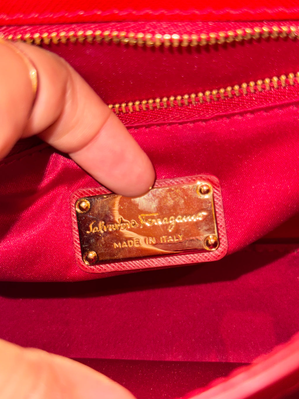 Salvatore Ferragamo Sandrine Rosso