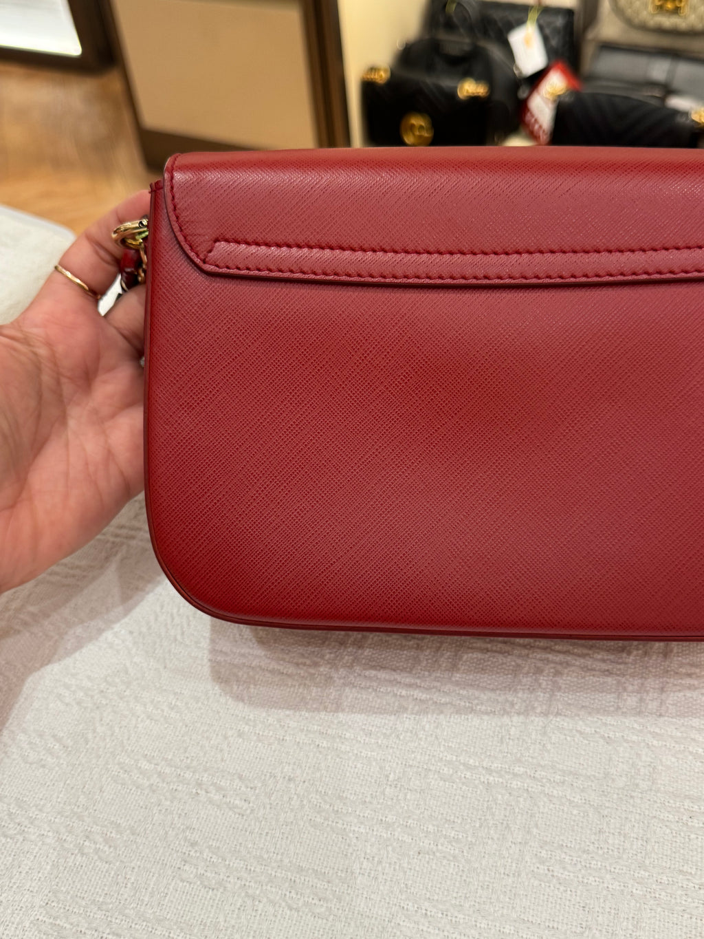 Salvatore Ferragamo Sandrine Rosso