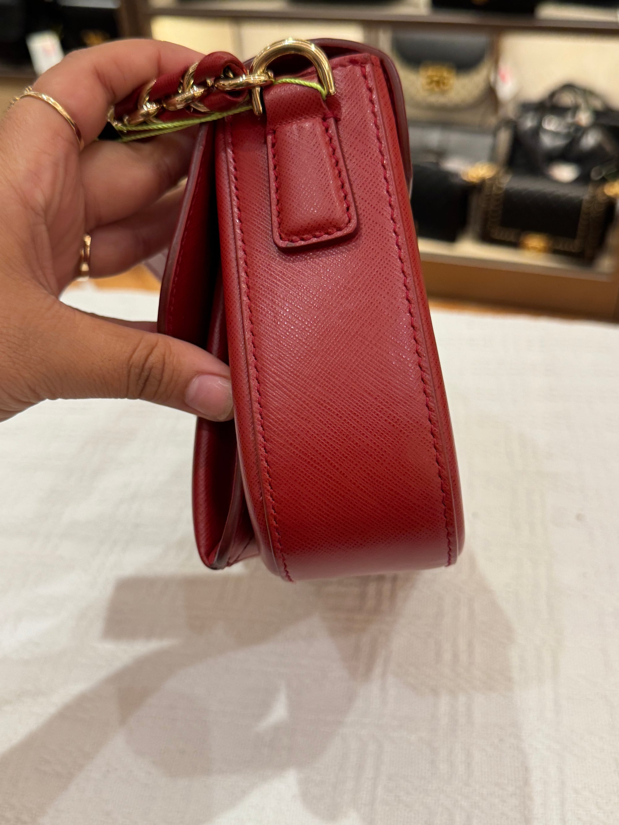 Salvatore Ferragamo Sandrine Rosso