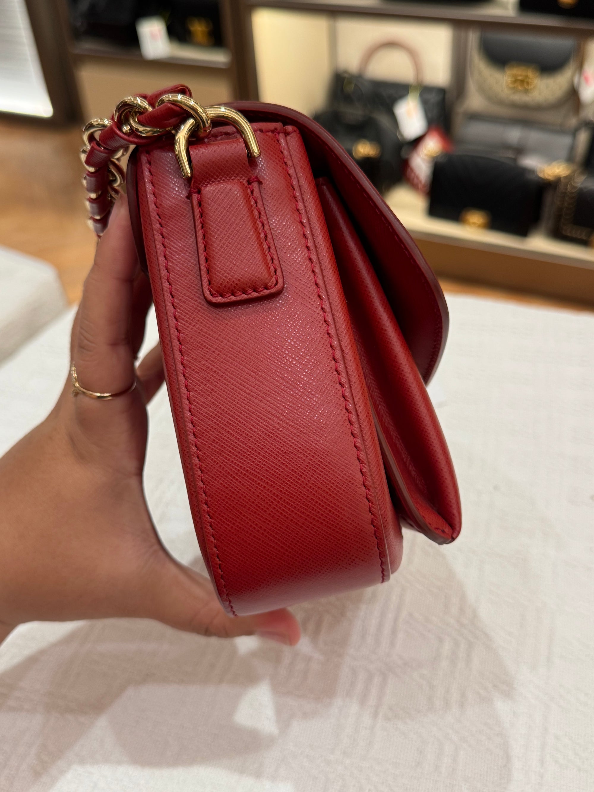Salvatore Ferragamo Sandrine Rosso
