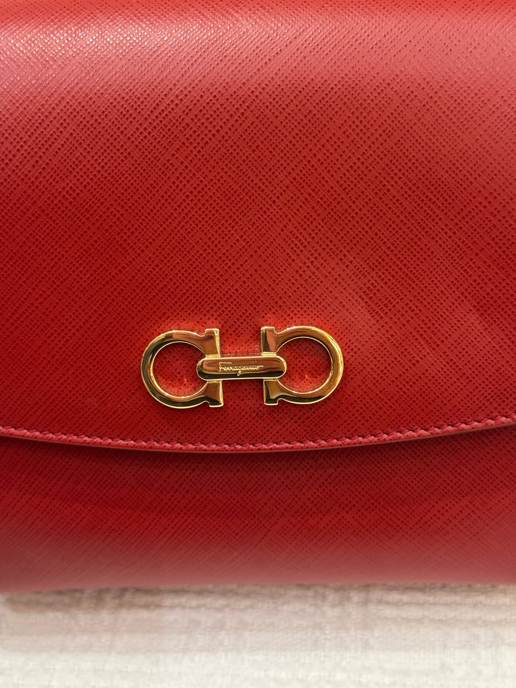 Salvatore Ferragamo Sandrine Rosso