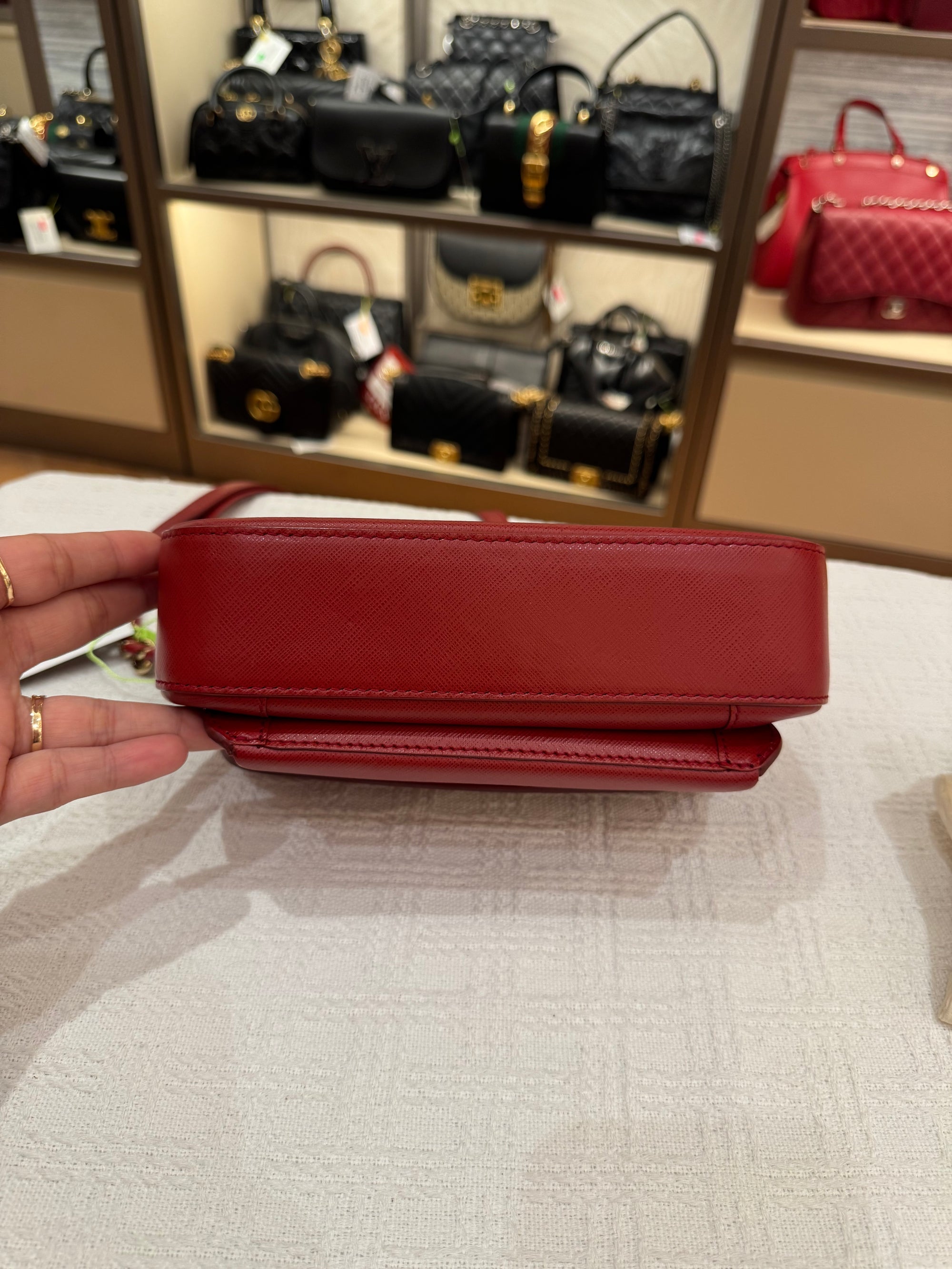 Salvatore Ferragamo Sandrine Rosso