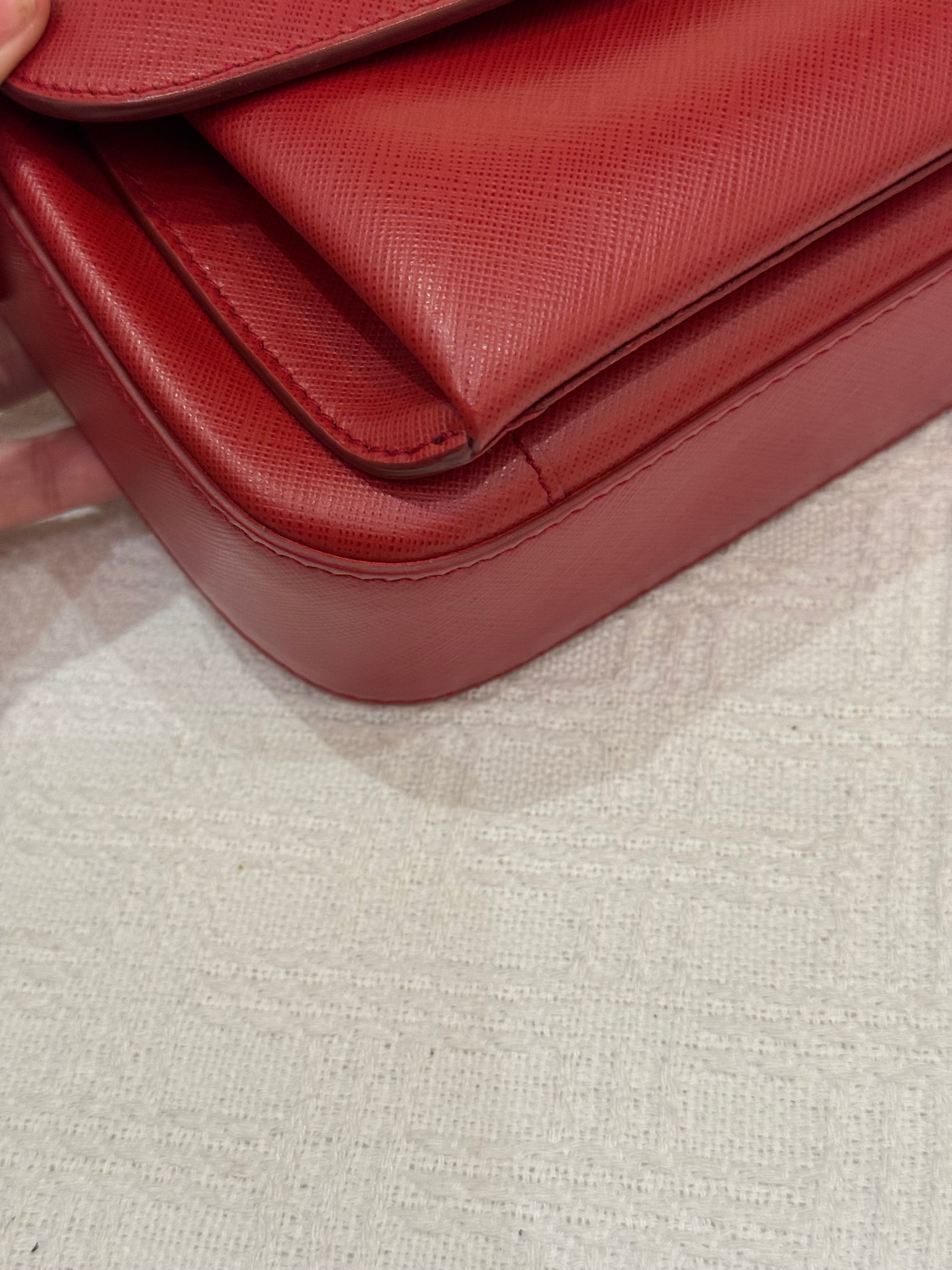 Salvatore Ferragamo Sandrine Rosso