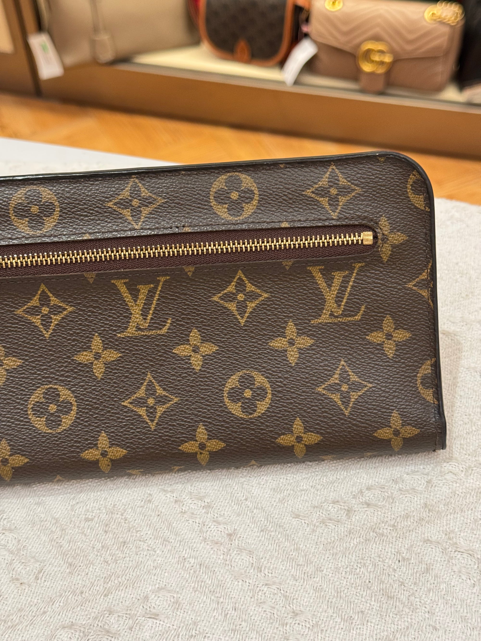 Louis Vuitton Travel Wallet Monogram