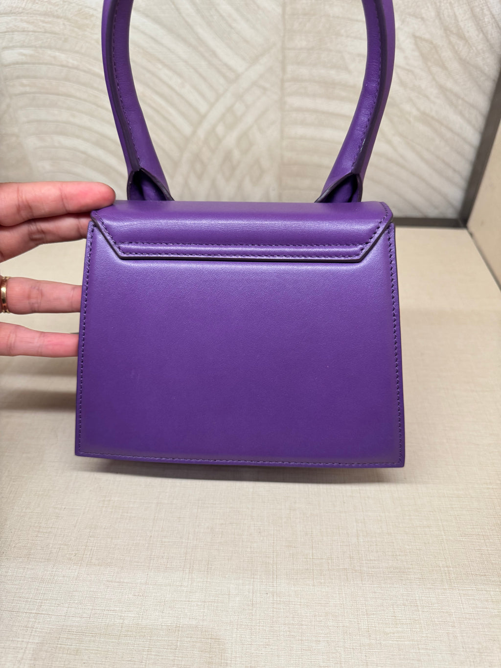 Jacquemus Le Chiquito Moyen