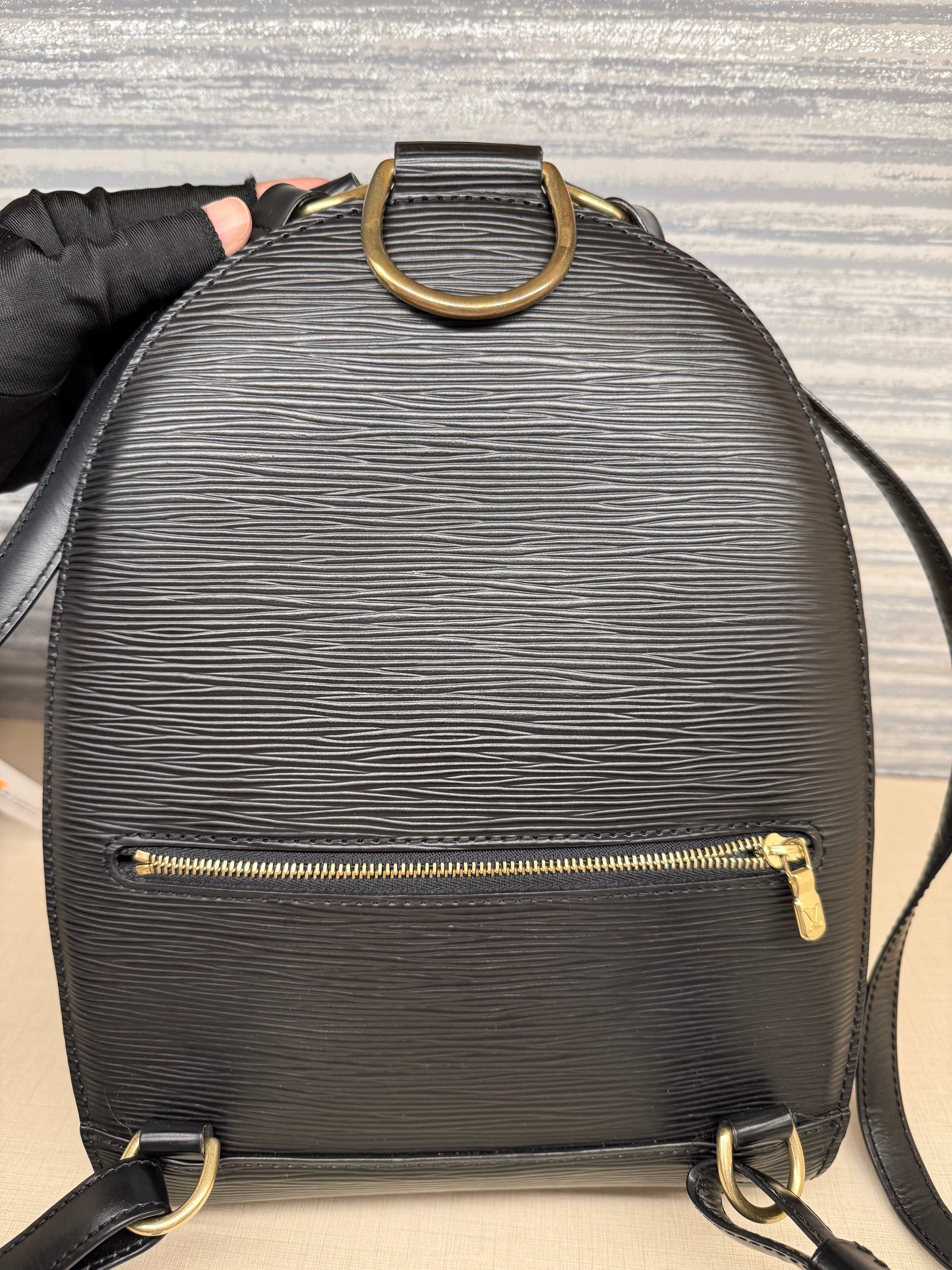 Louis Vuitton Mabillon Epi Black
