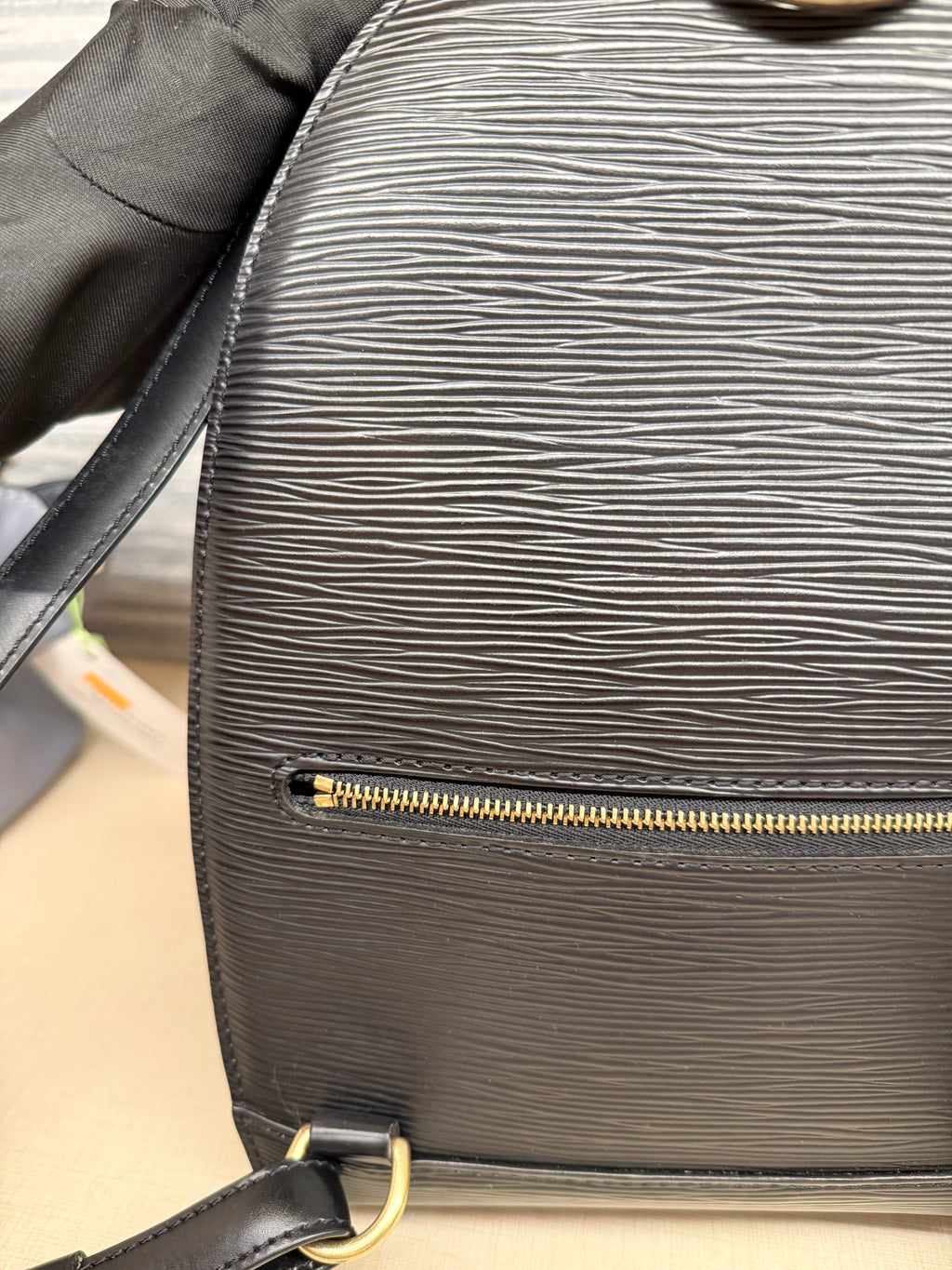 Louis Vuitton Mabillon Epi Black
