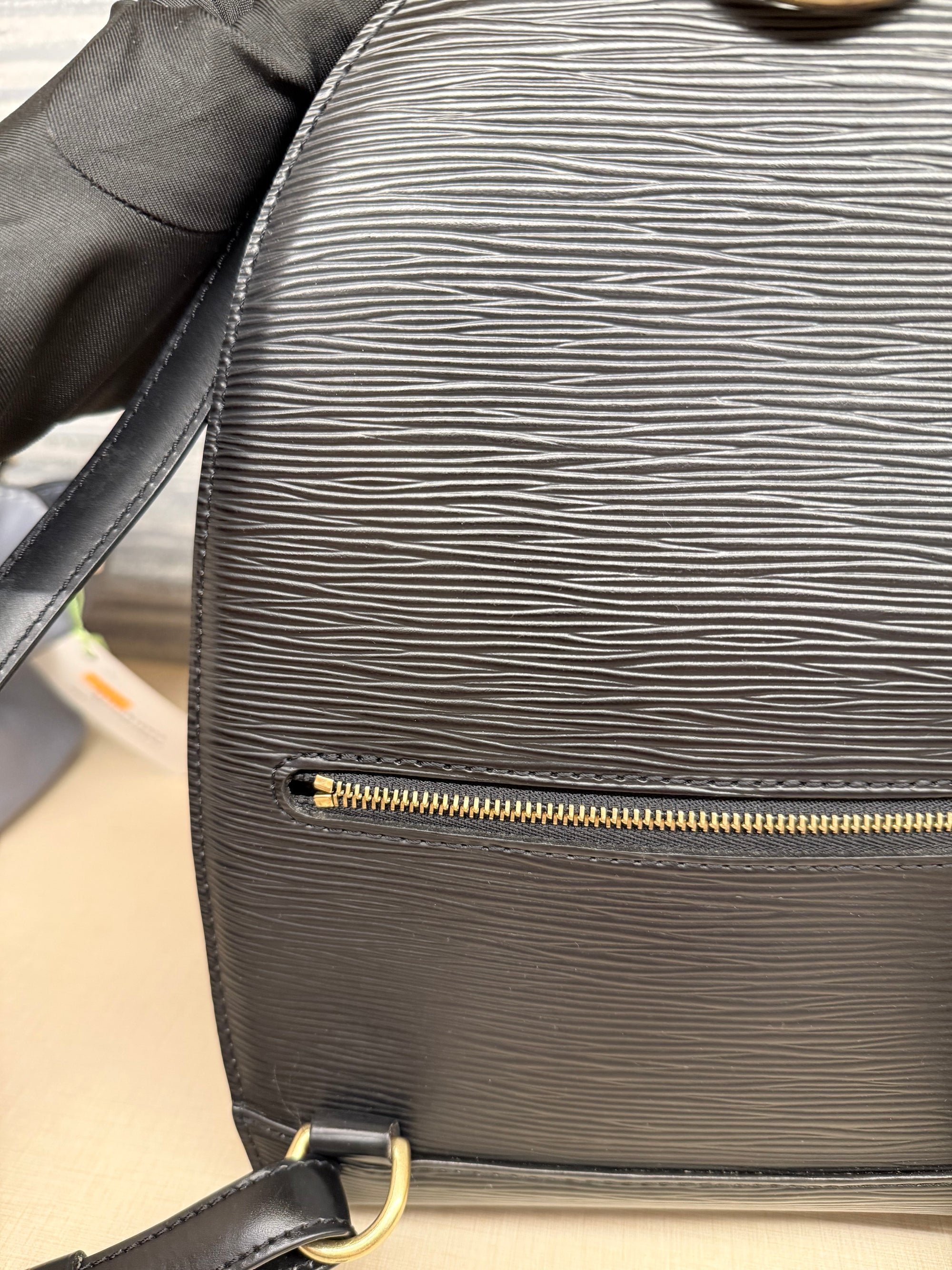 Louis Vuitton Mabillon Epi Black