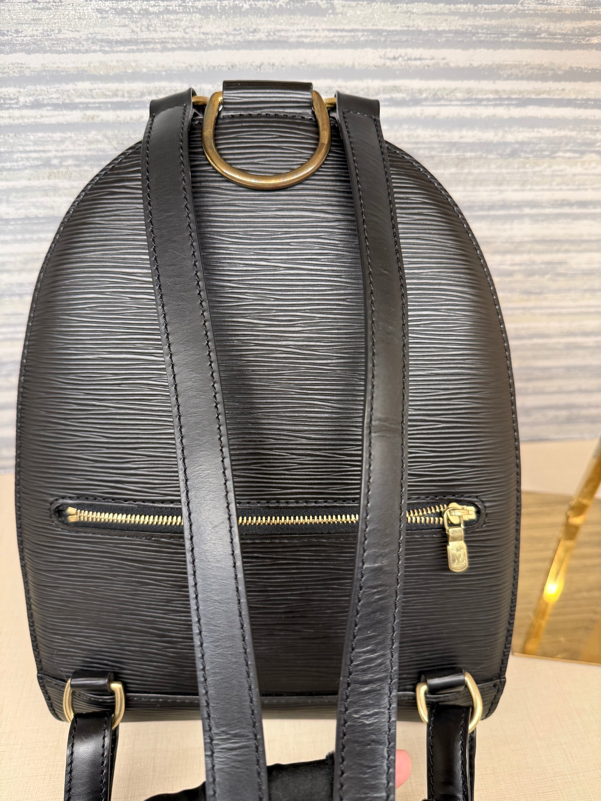 Louis Vuitton Mabillon Epi Black