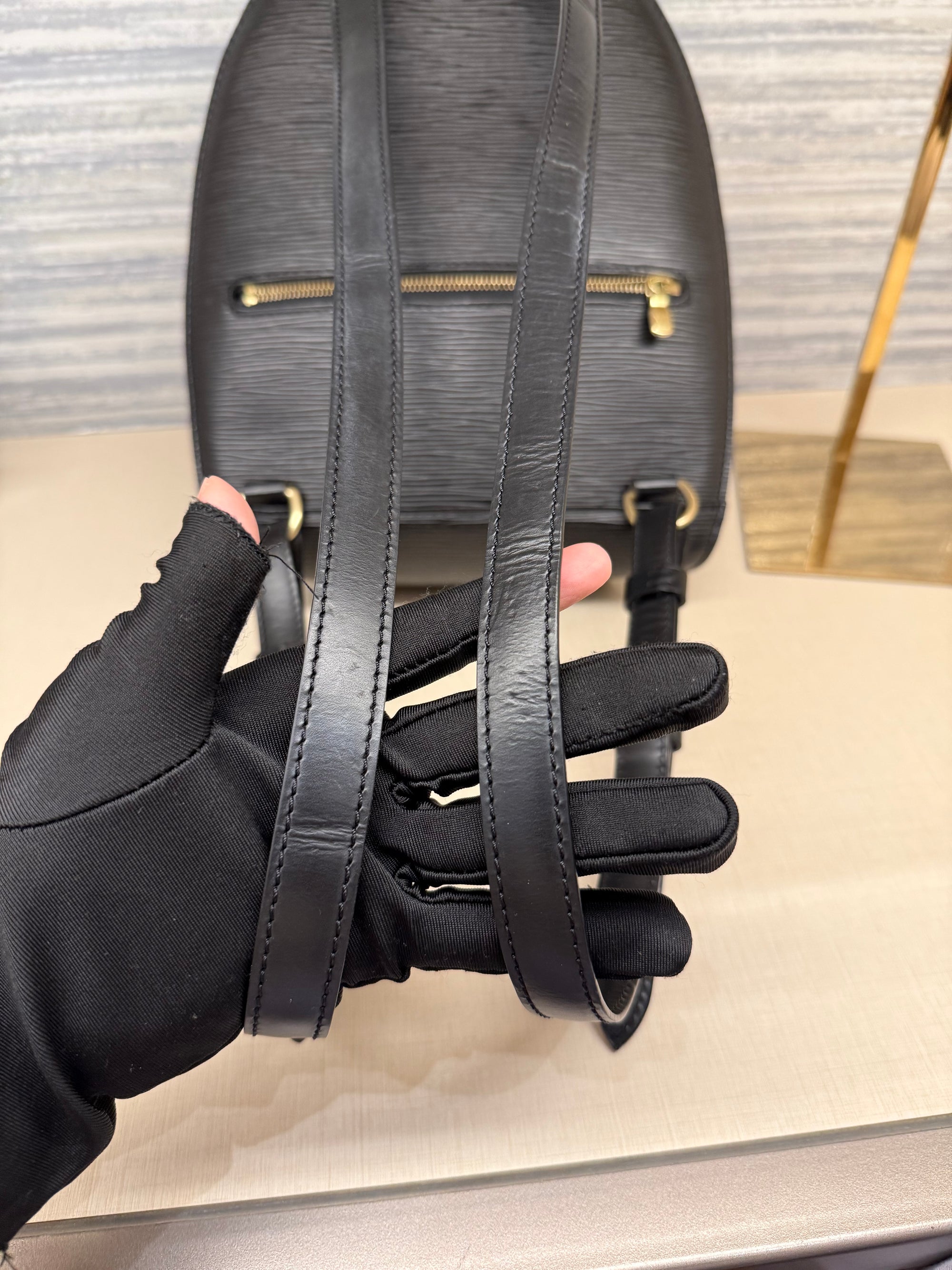 Louis Vuitton Mabillon Epi Black