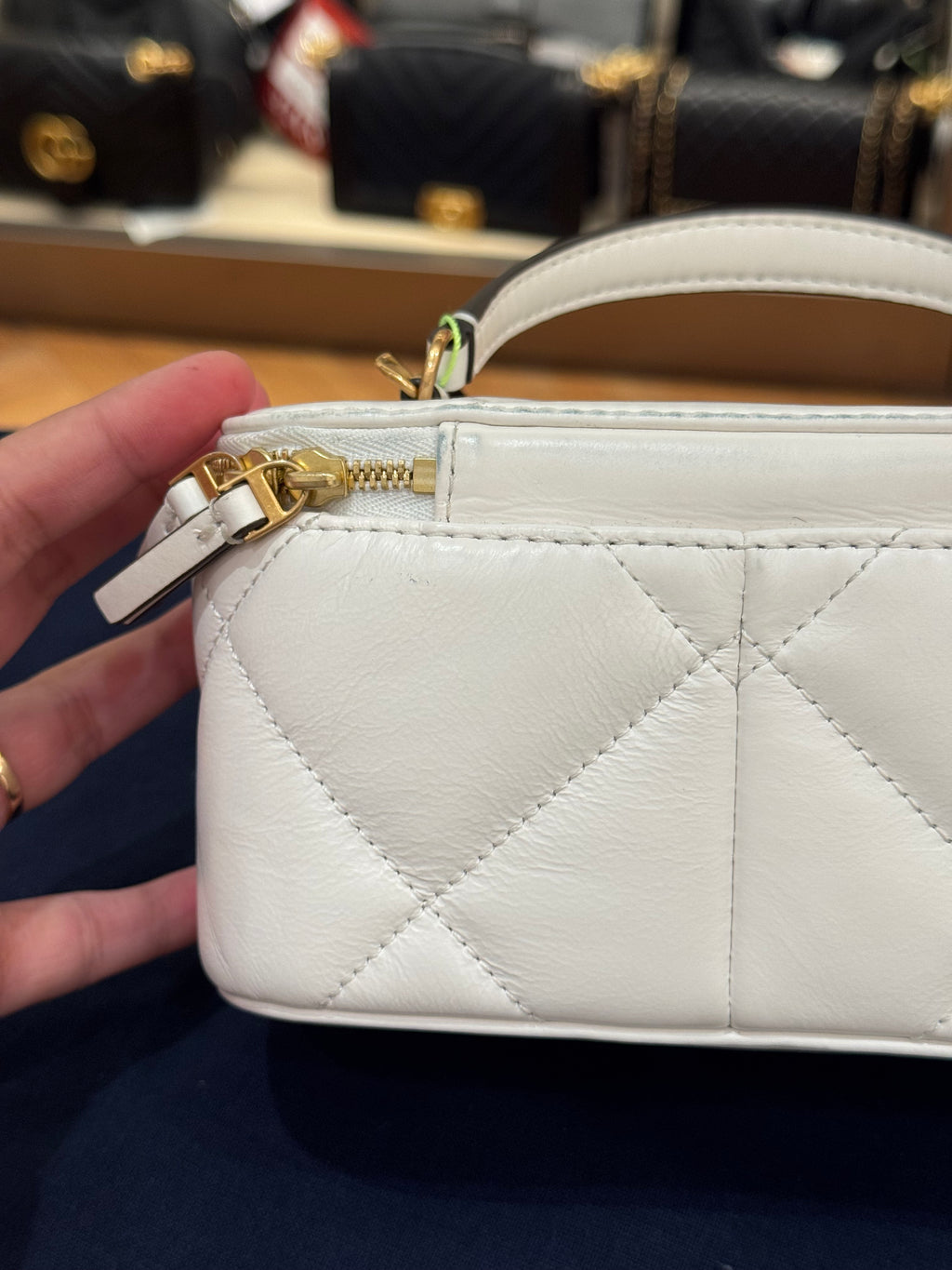 Tory Burch Kira Diamond Vanity Blanc