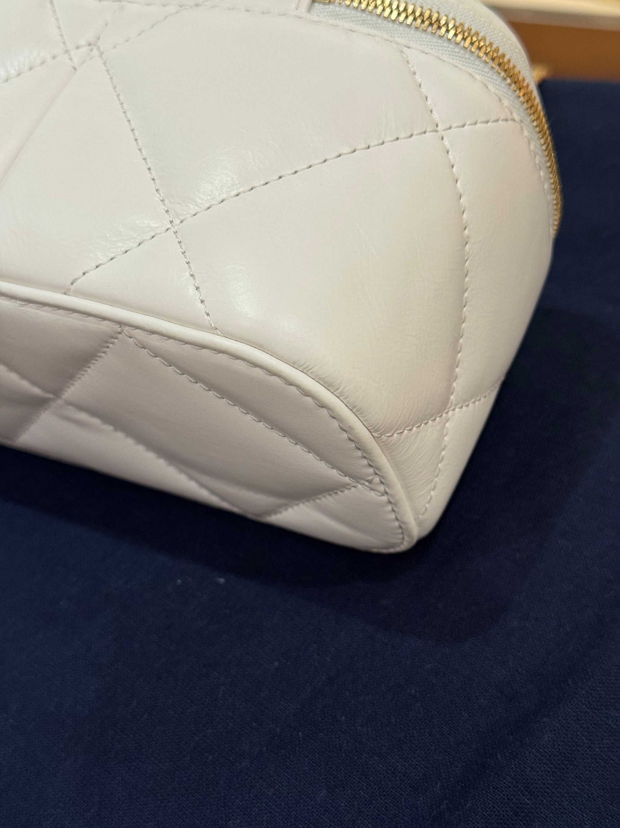 Tory Burch Kira Diamond Vanity Blanc