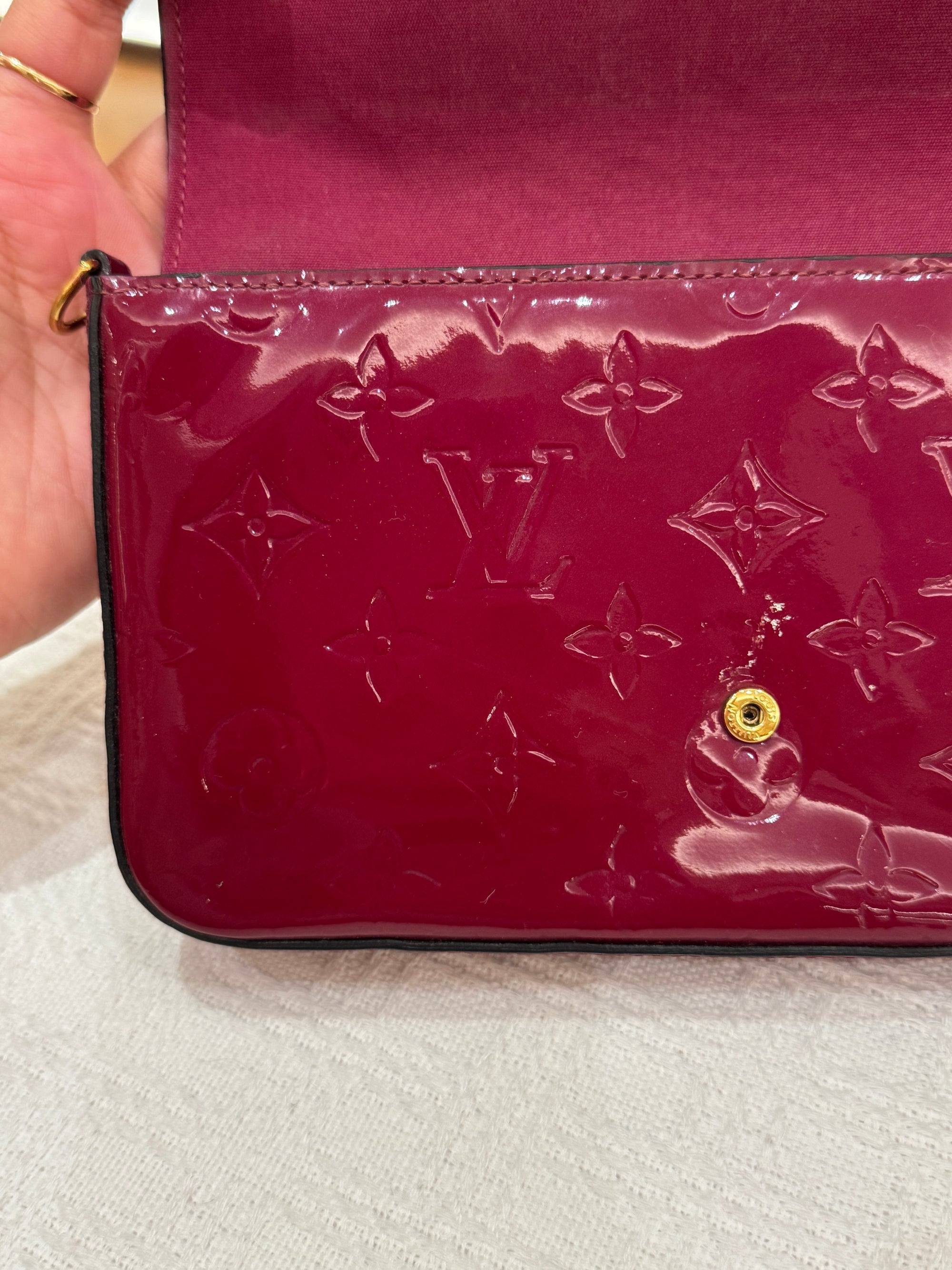 Louis Vuitton Felicie Vernis Magenta