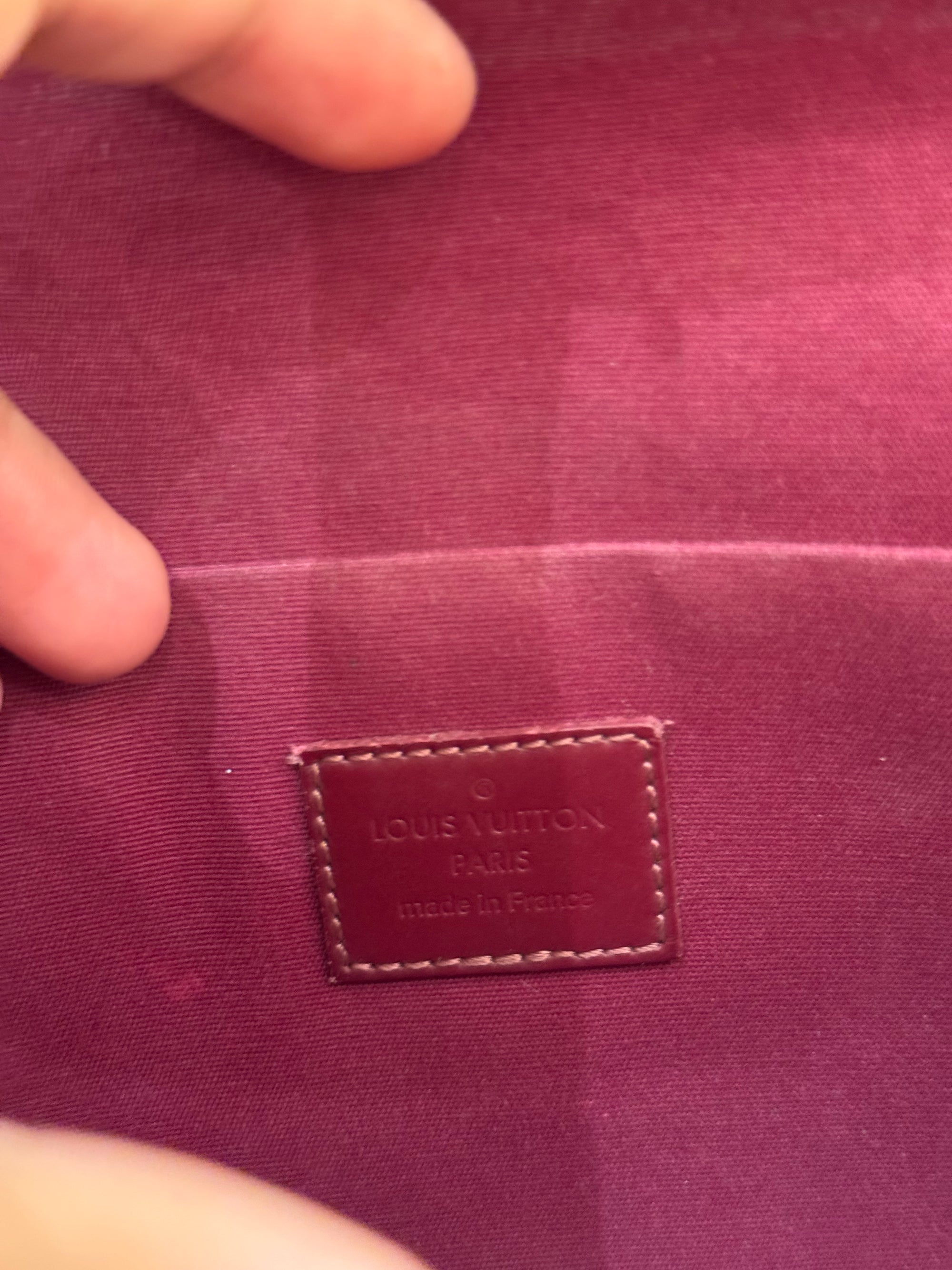 Louis Vuitton Felicie Vernis Magenta