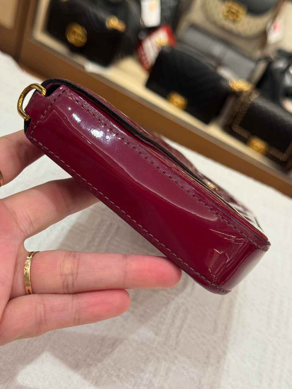 Louis Vuitton Felicie Vernis Magenta