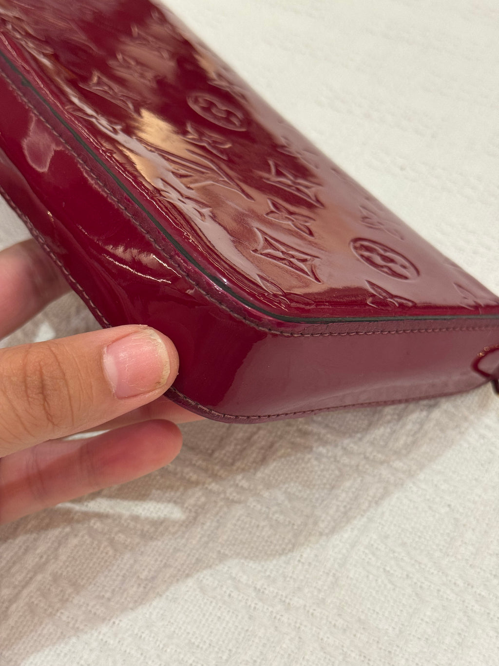 Louis Vuitton Felicie Vernis Magenta
