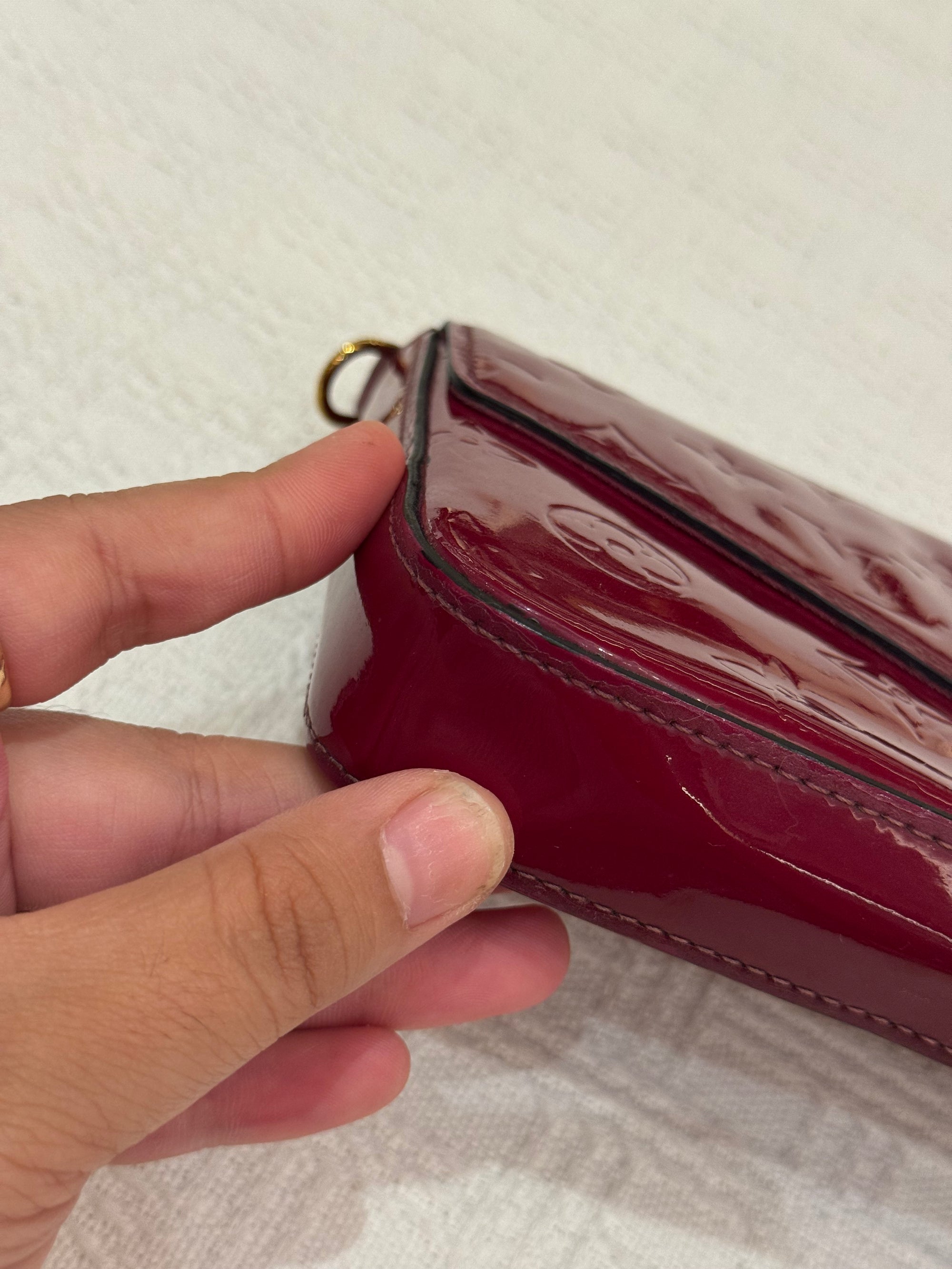 Louis Vuitton Felicie Vernis Magenta
