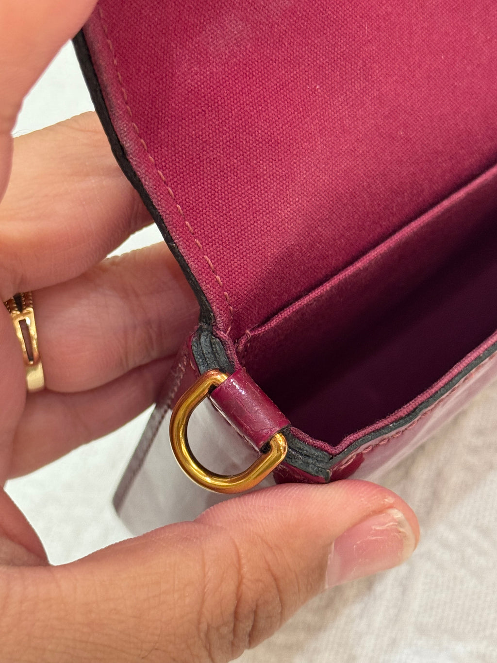 Louis Vuitton Felicie Vernis Magenta
