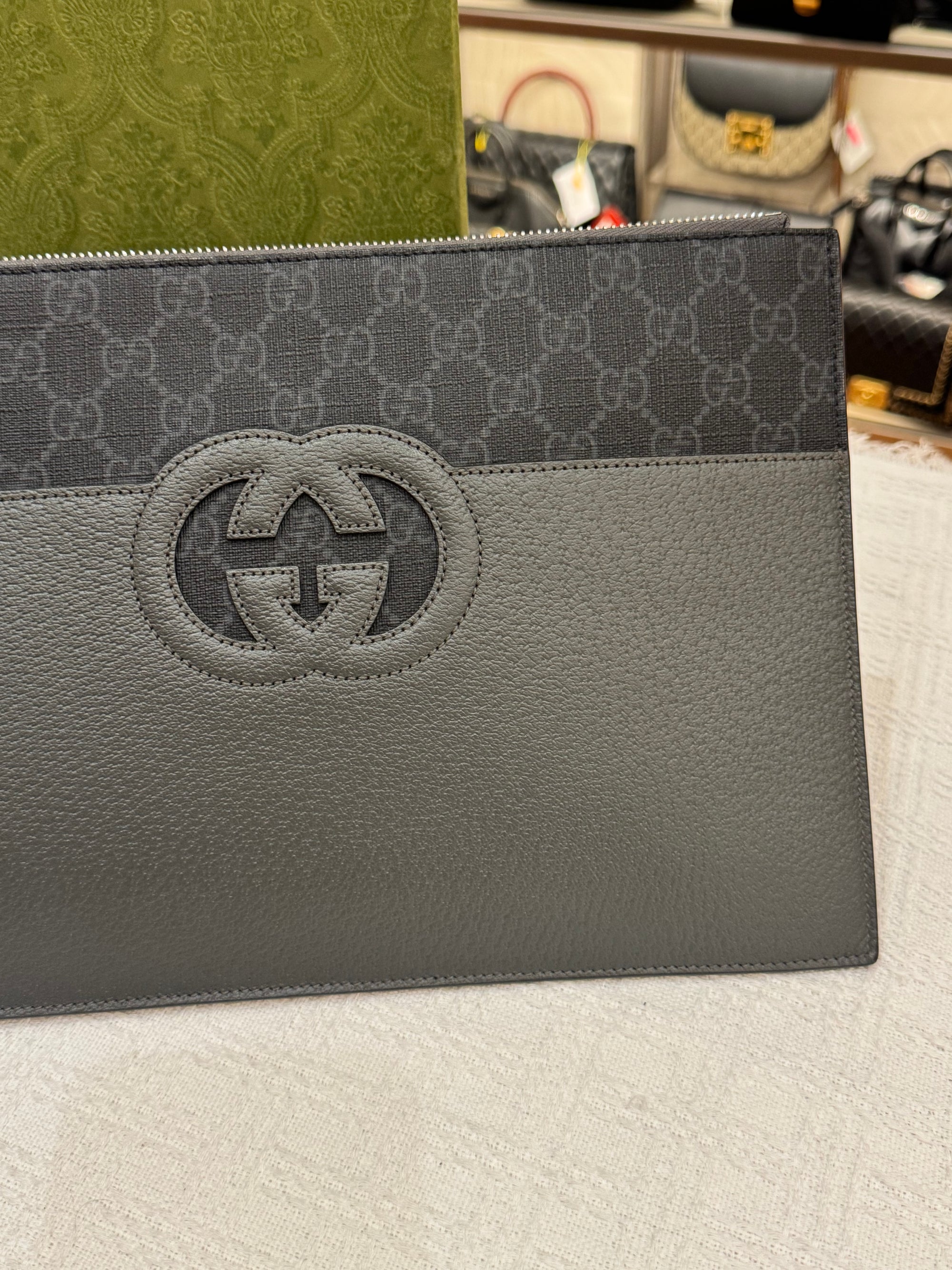 Gucci Clutch Cut Out GG Grey