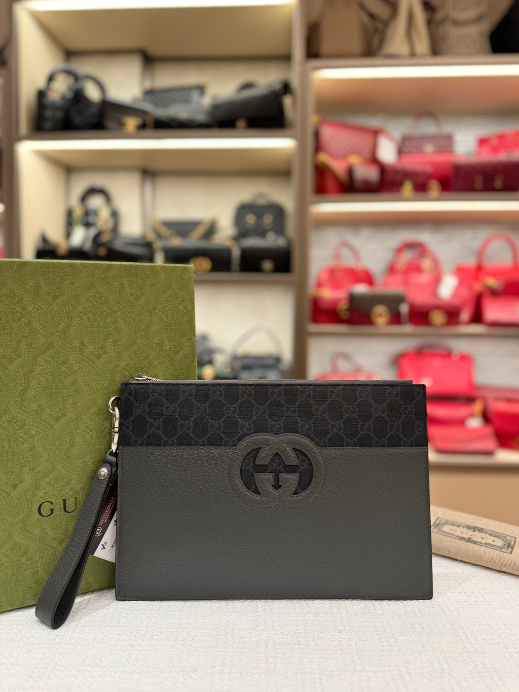 Gucci Clutch Cut Out GG Grey