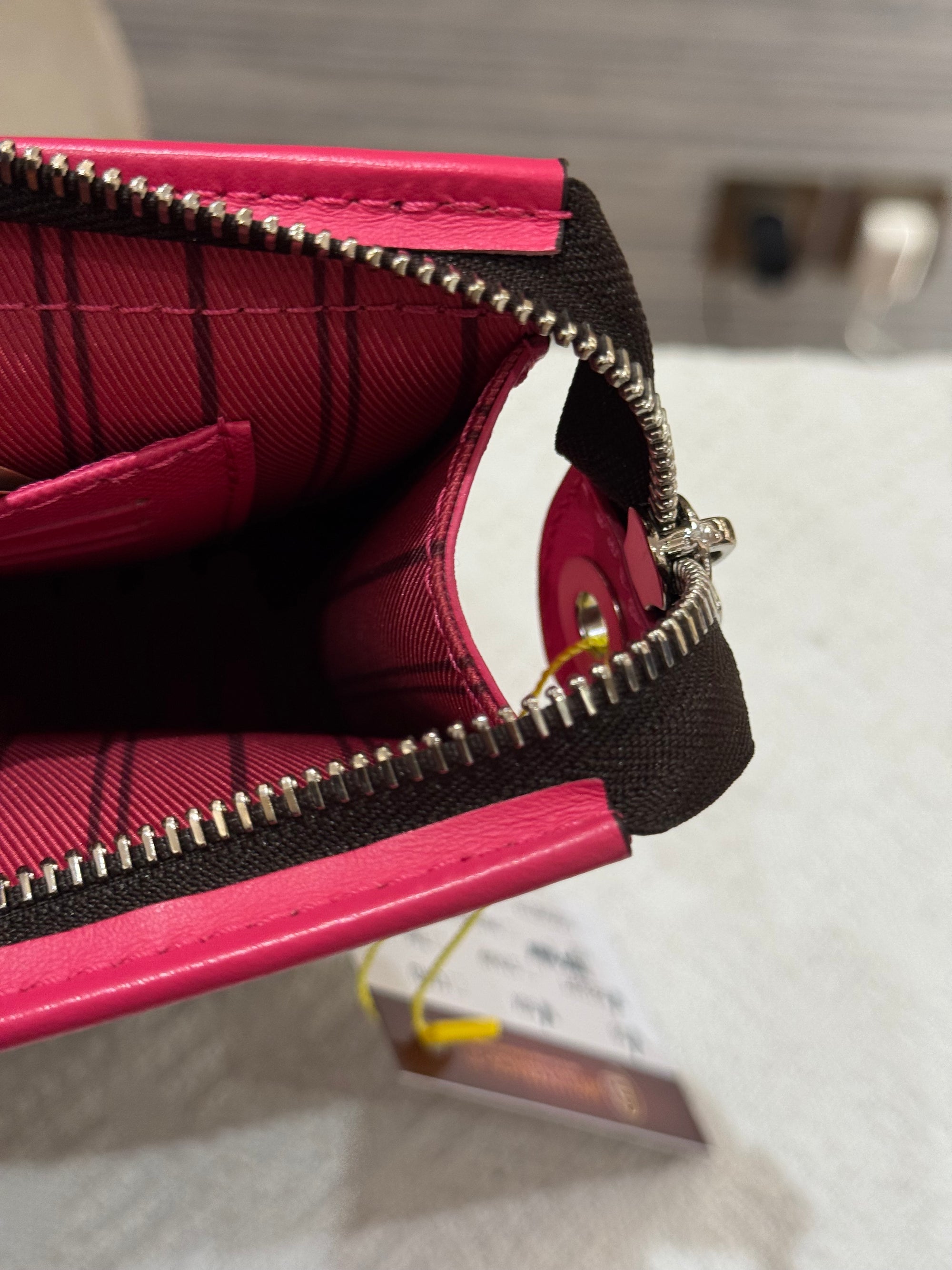 Louis Vuitton Voyage Pouch Monogram