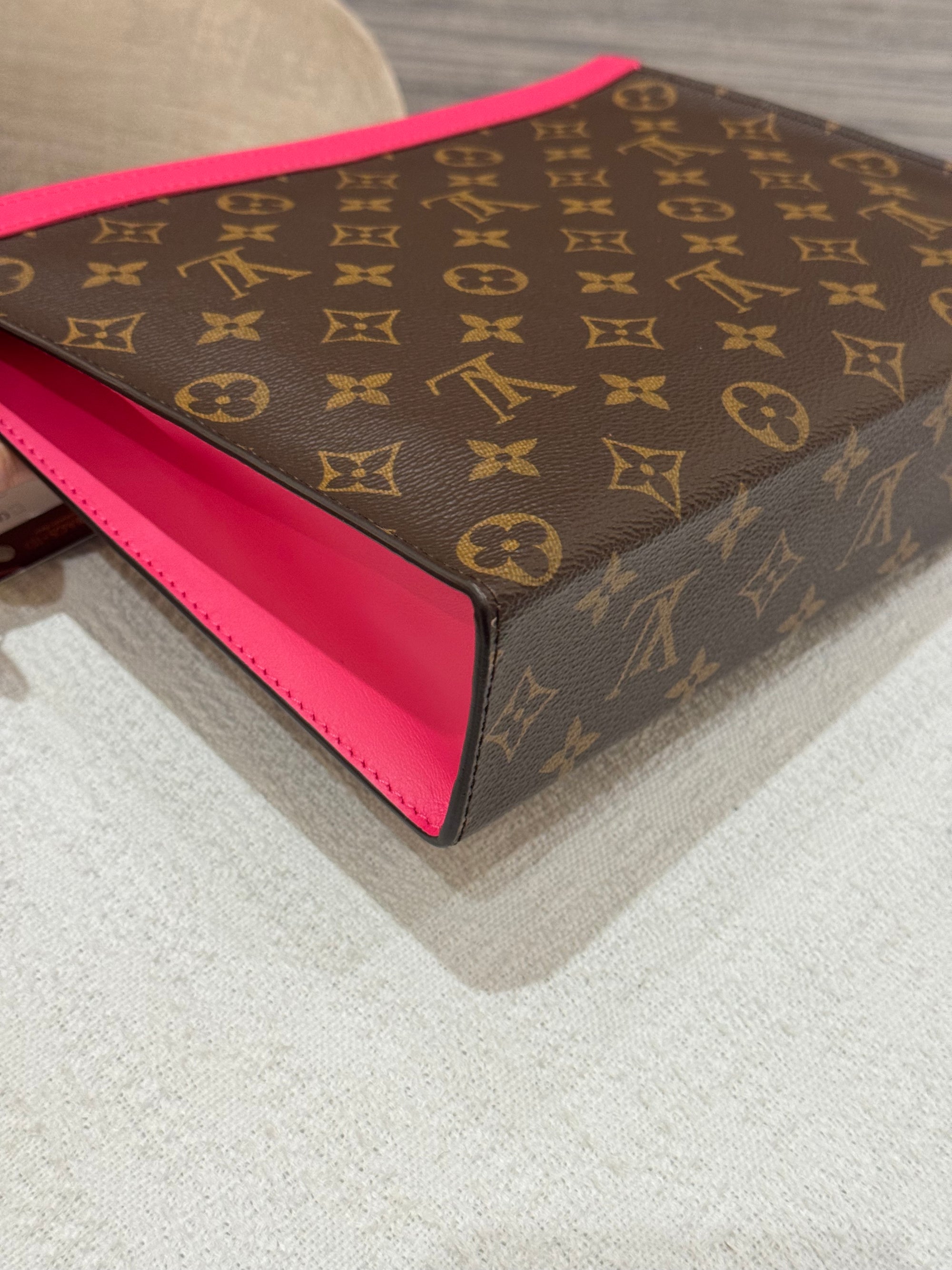 Louis Vuitton Voyage Pouch Monogram