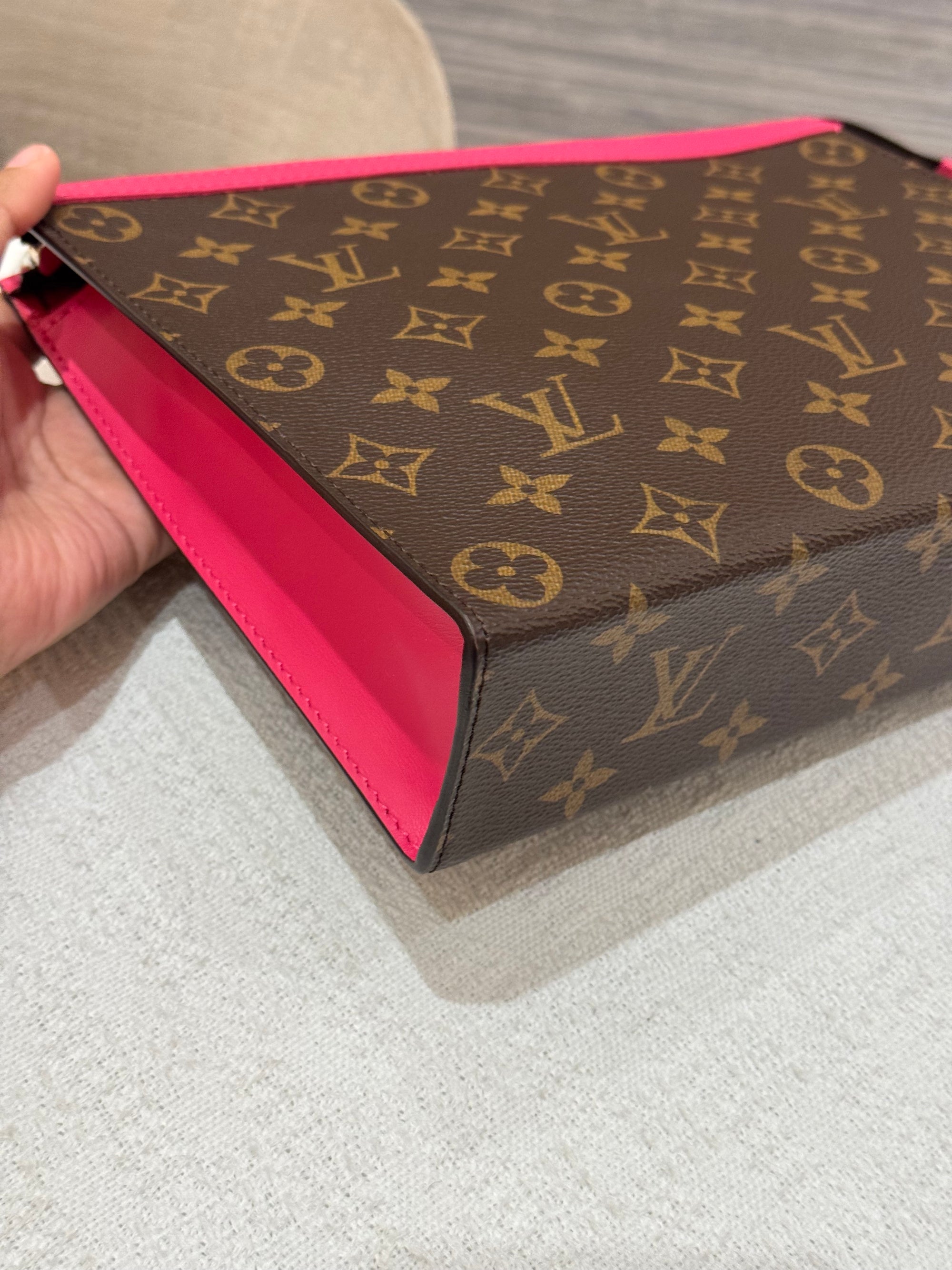 Louis Vuitton Voyage Pouch Monogram