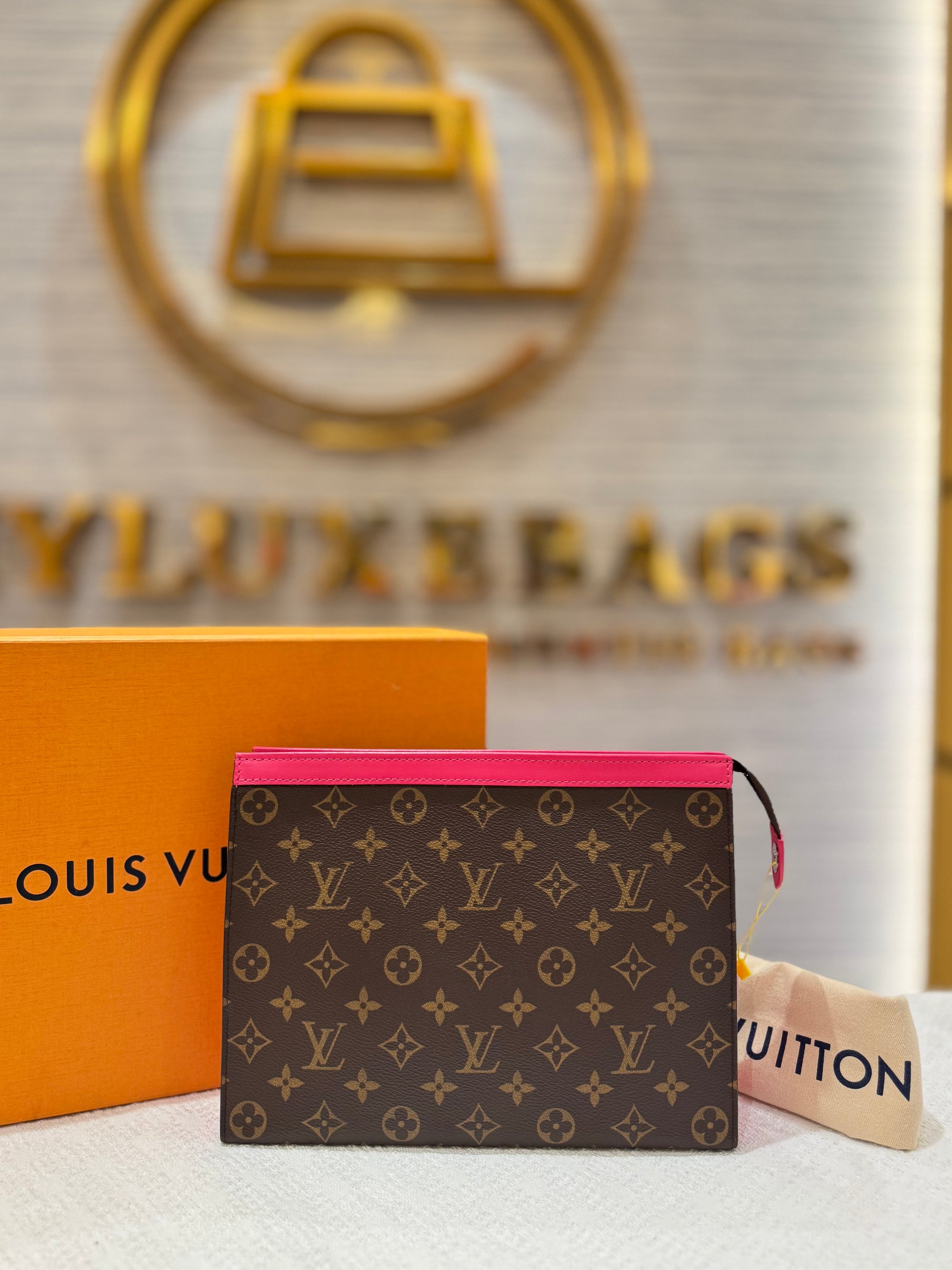 Louis Vuitton Voyage Pouch Monogram