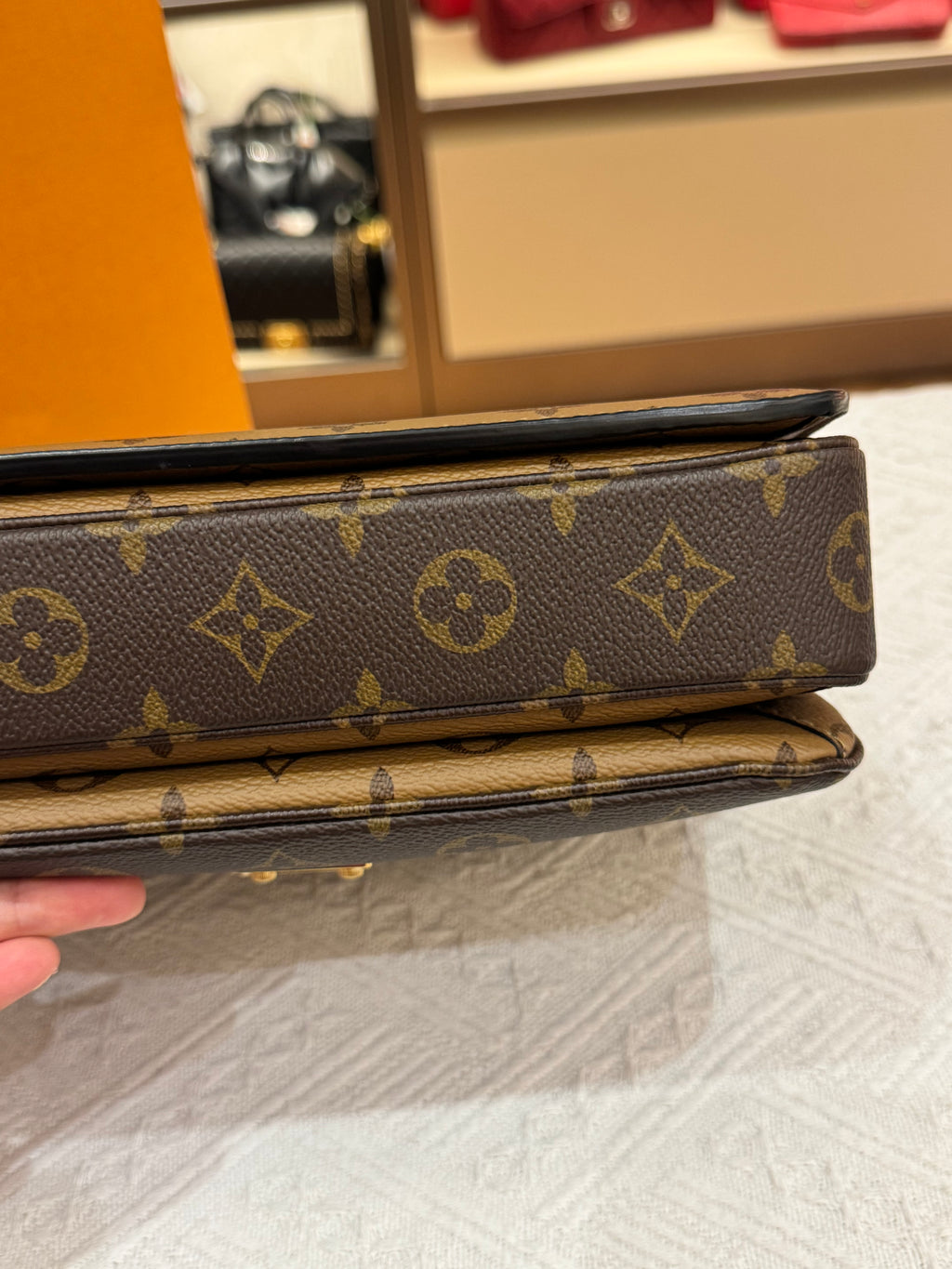 Louis Vuitton Metis Monogram Reversed
