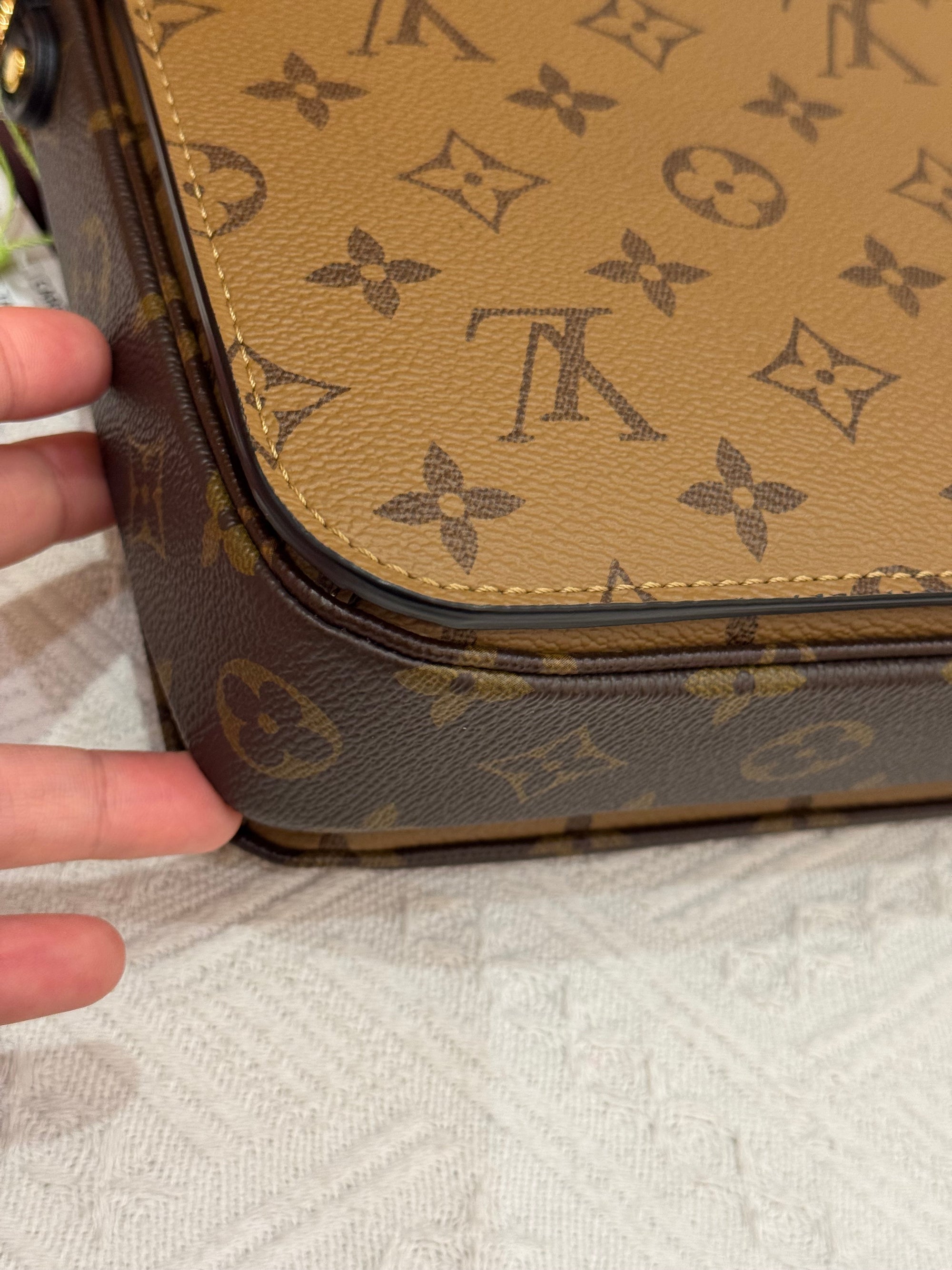 Louis Vuitton Metis Monogram Reversed