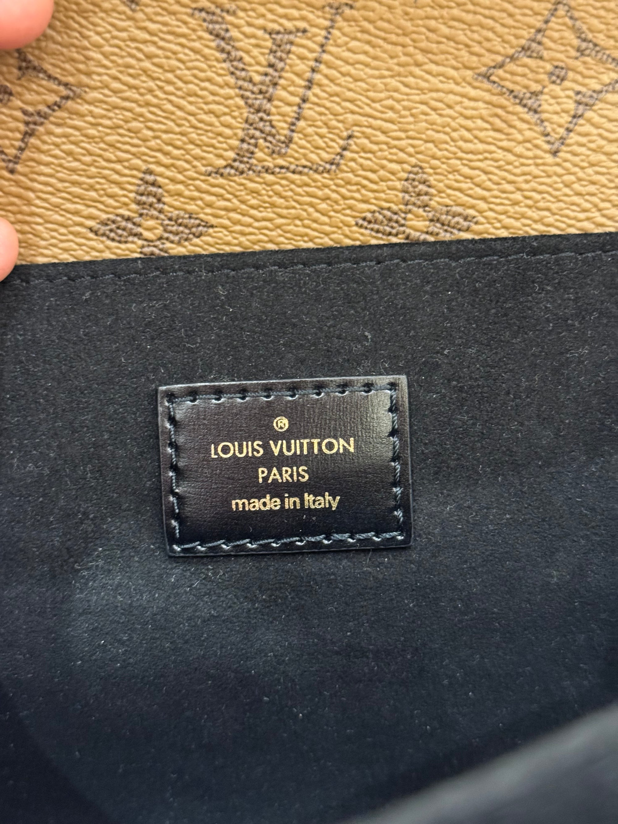 Louis Vuitton Metis Monogram Reversed