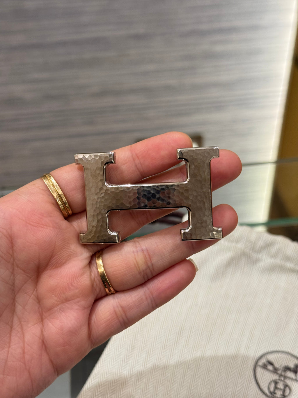 Hermes Belt Buckle H Martele Noir / Bleu