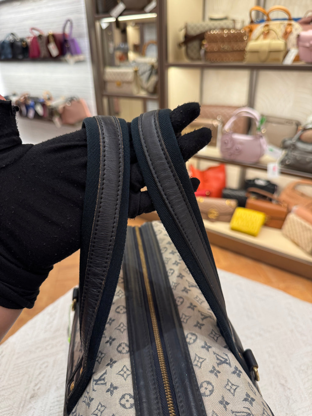 Louis Vuitton Minilin Josephine Monogram