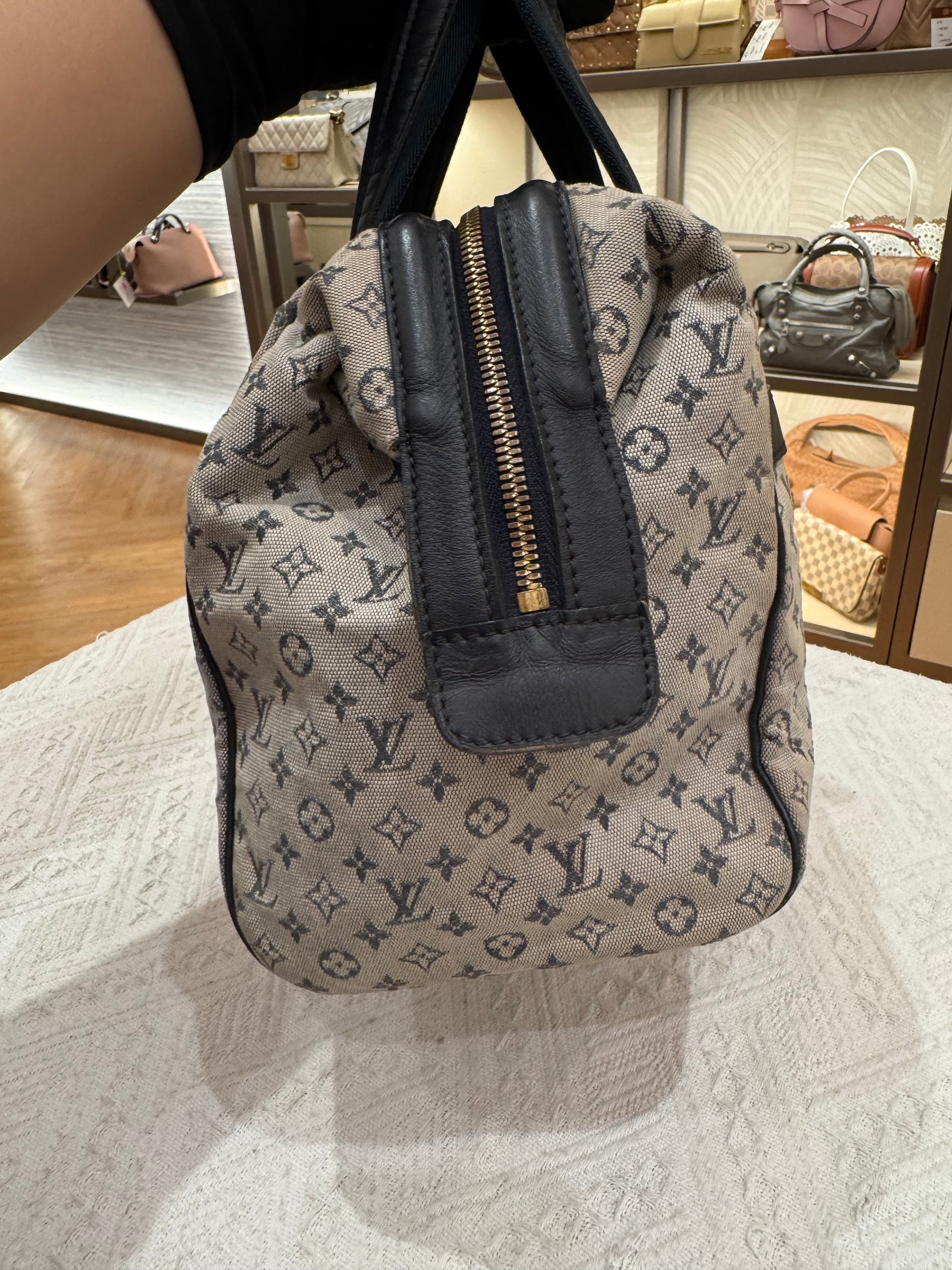 Louis Vuitton Minilin Josephine Monogram