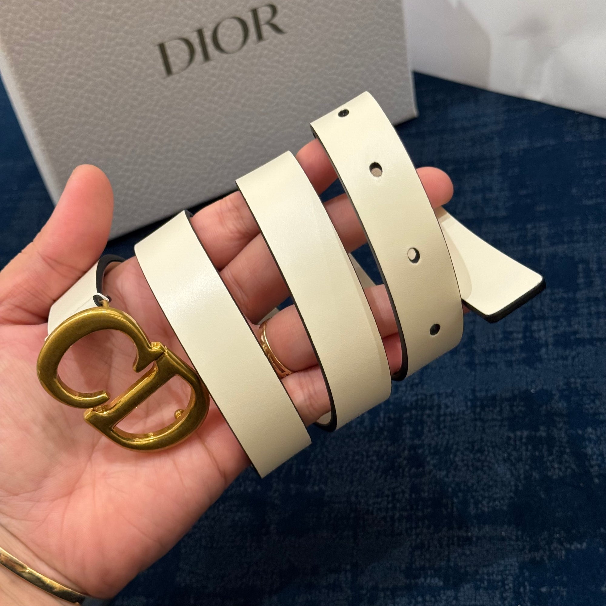 Dior Belt Saddle White