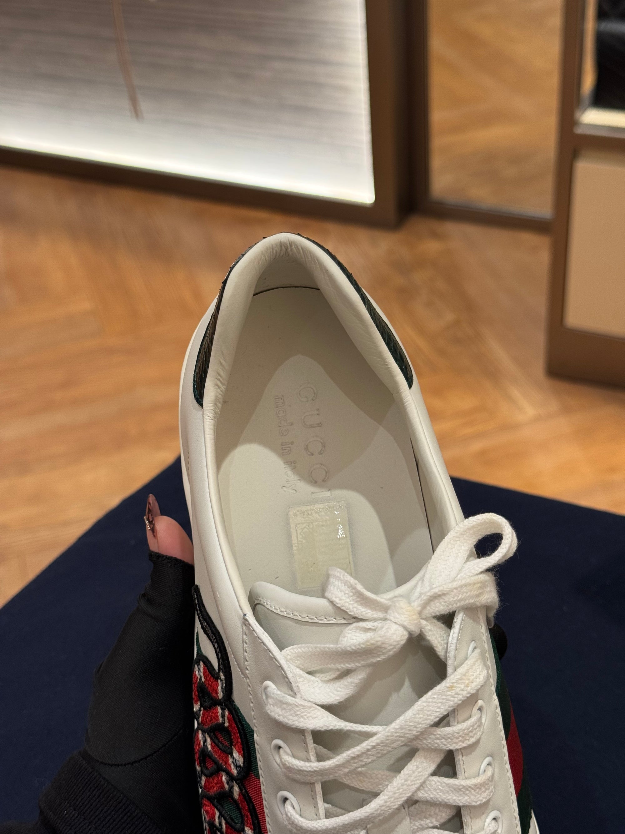 Gucci Shoes Snake White