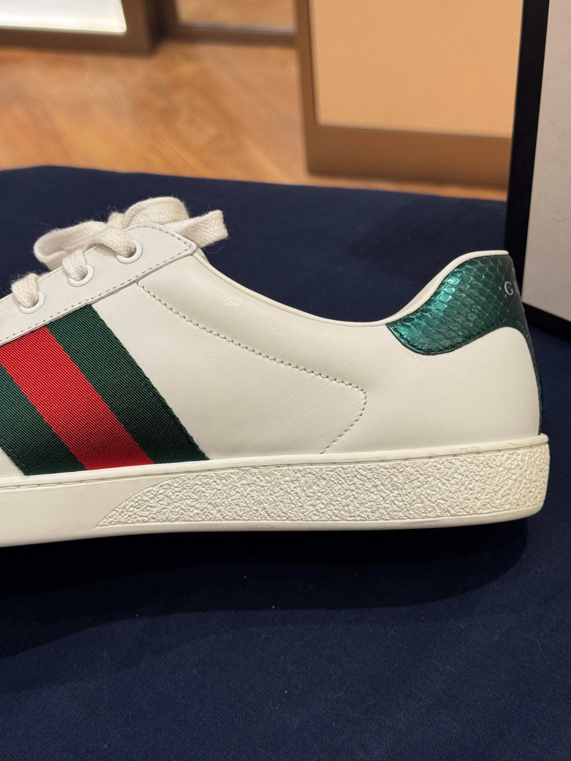 Gucci Shoes Snake White