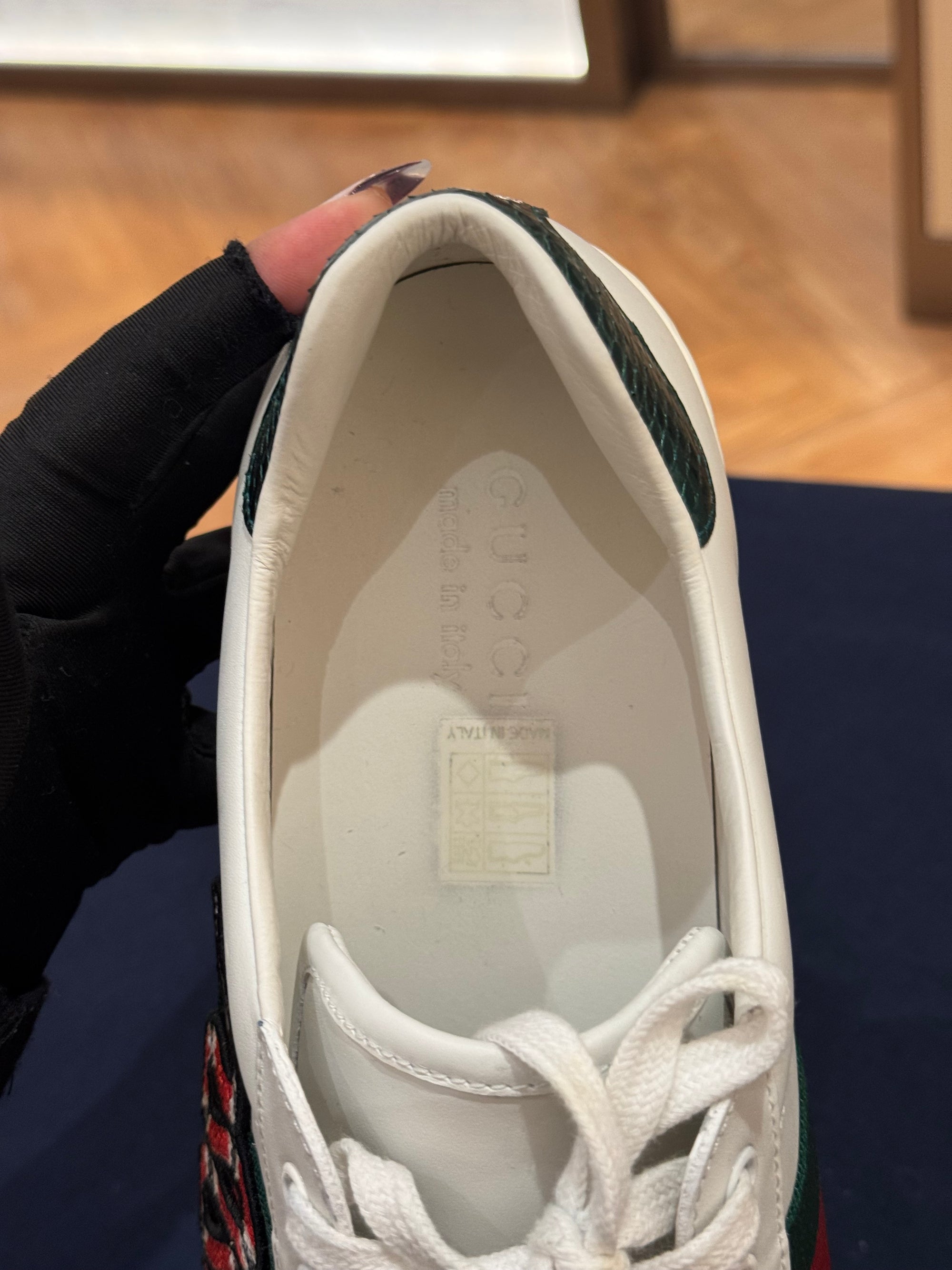 Gucci Shoes Snake White