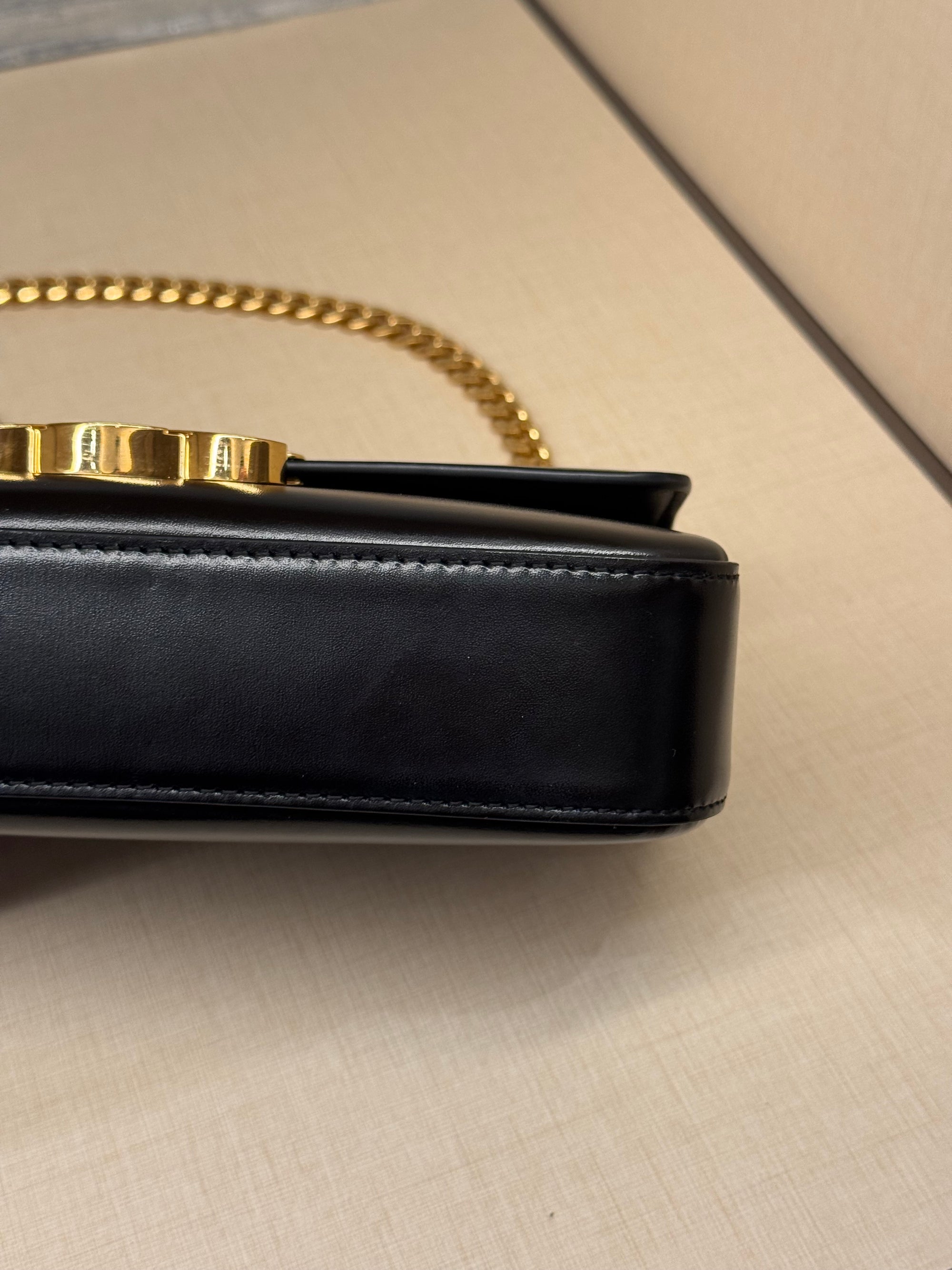 Celine Triomphe Chain Shoulder Black