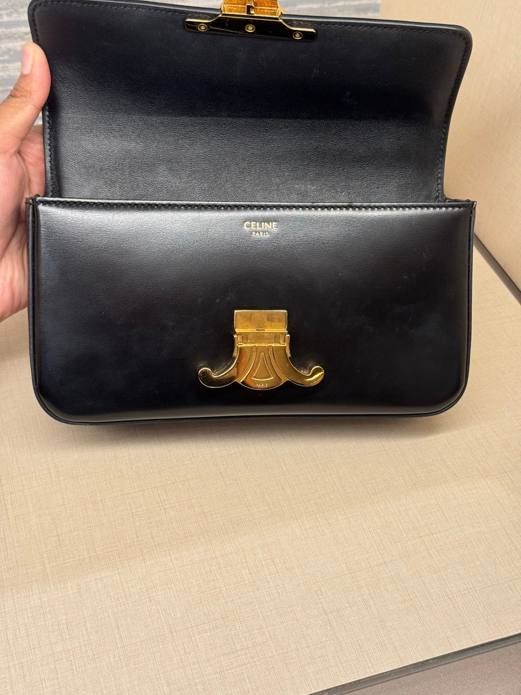 Celine Triomphe Chain Shoulder Black